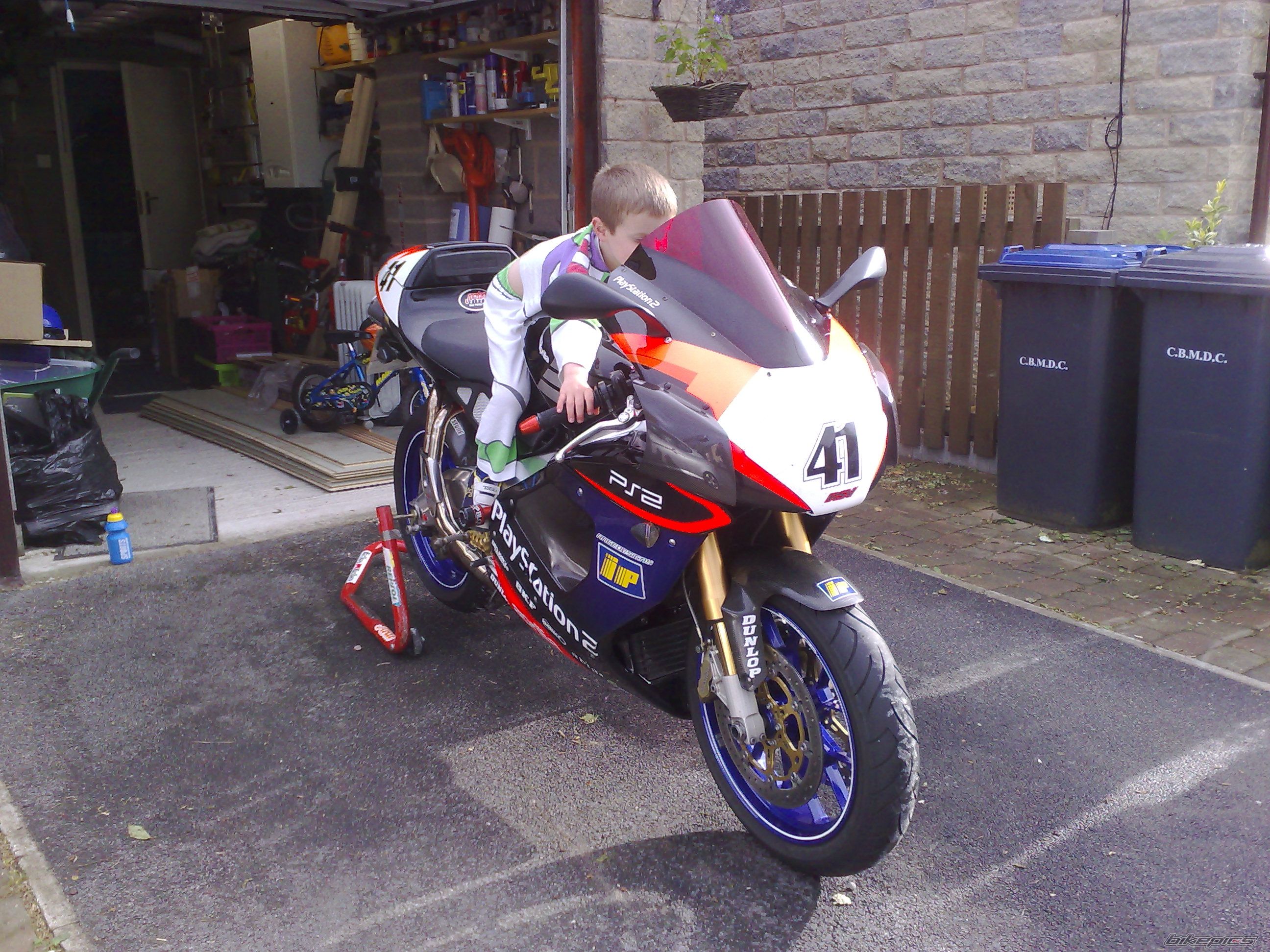 Photo 951971