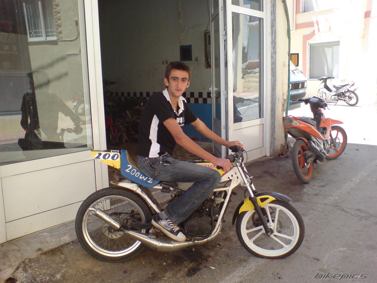 Photo 952726
