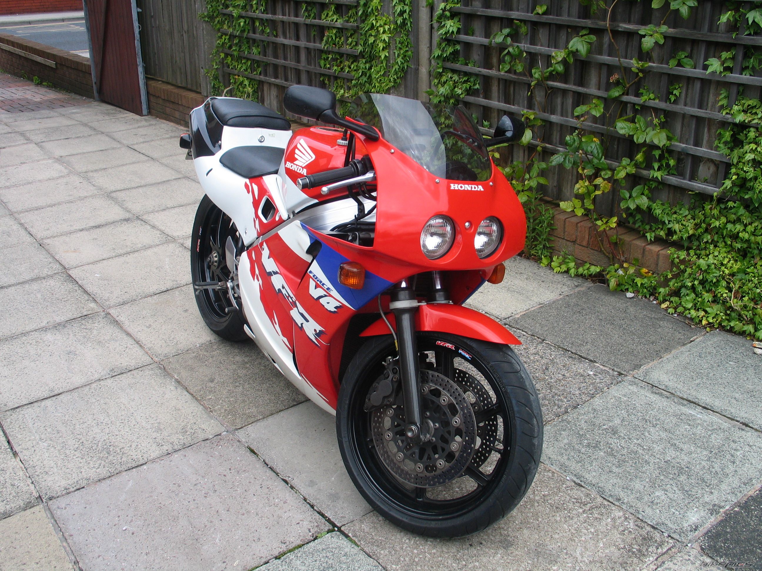Bike Photo 952876