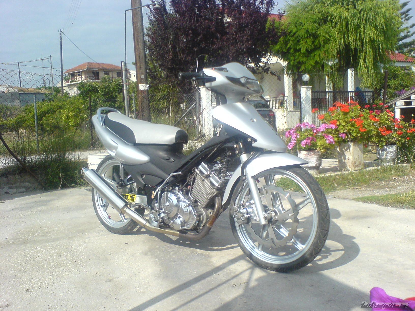 Bike Photo 954875