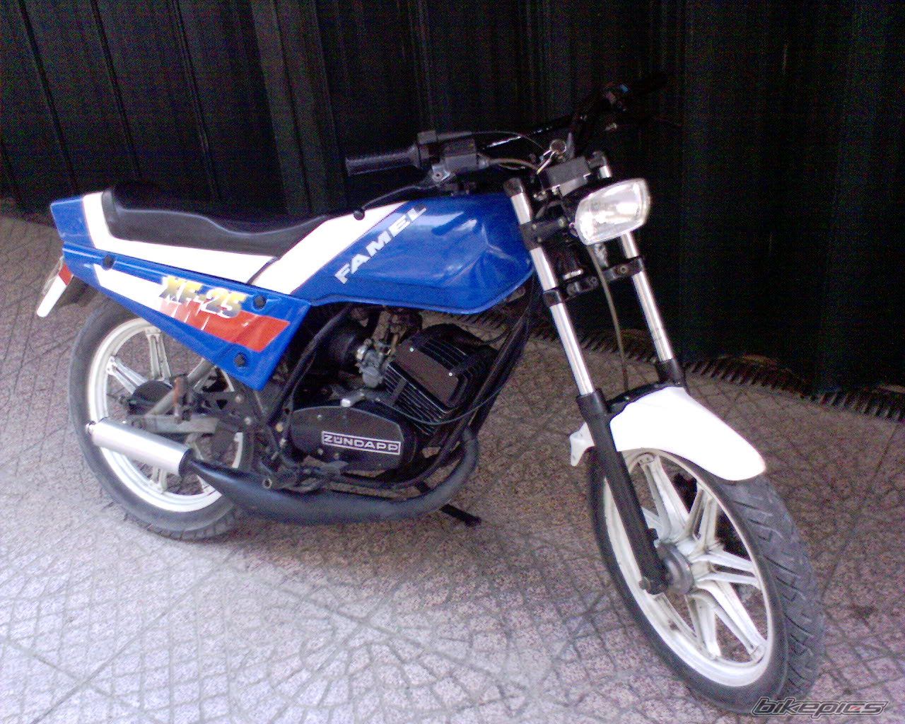 Photo 956793
