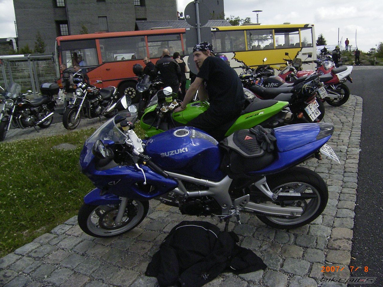 Photo 958054