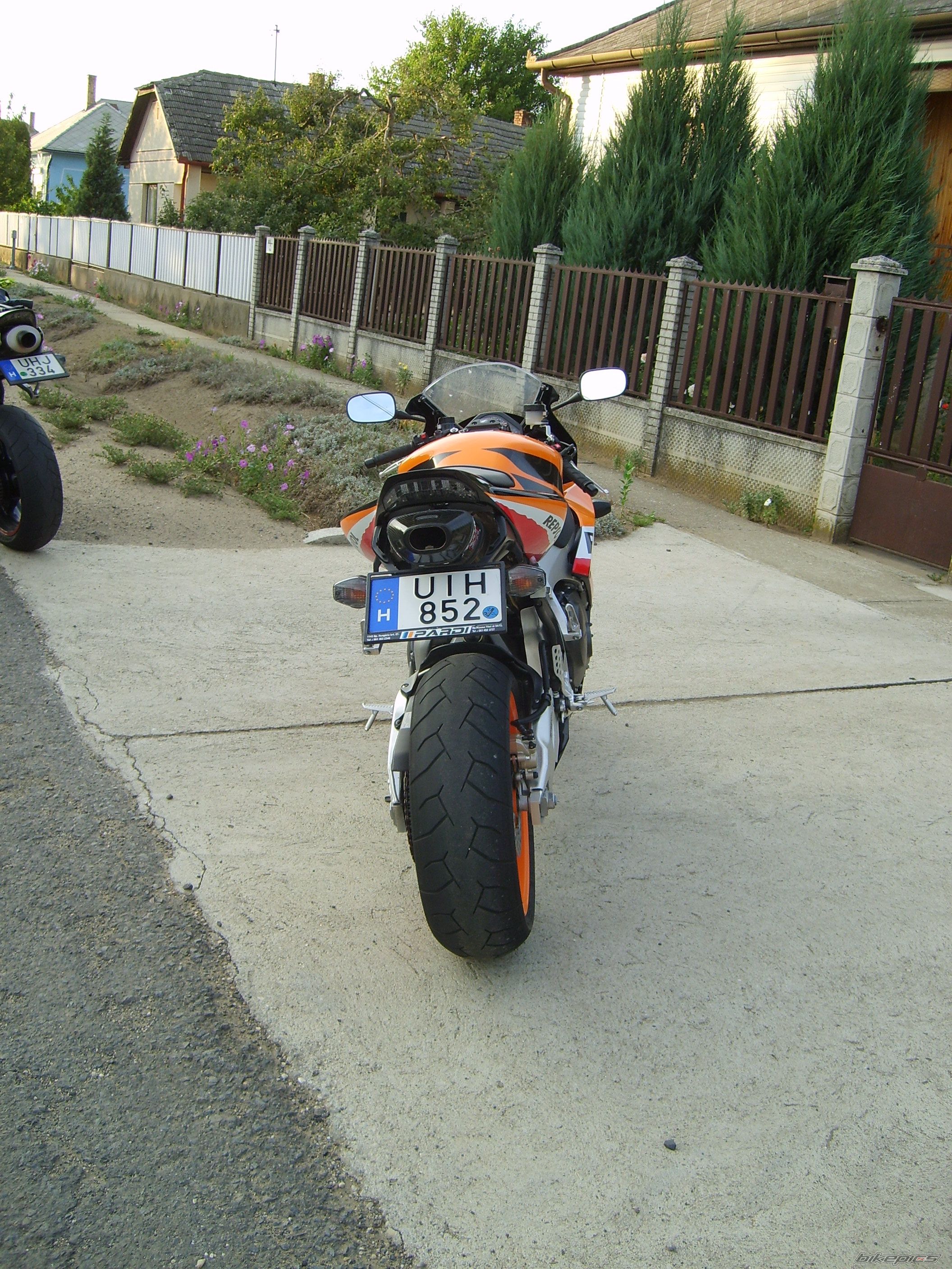 Photo 958192