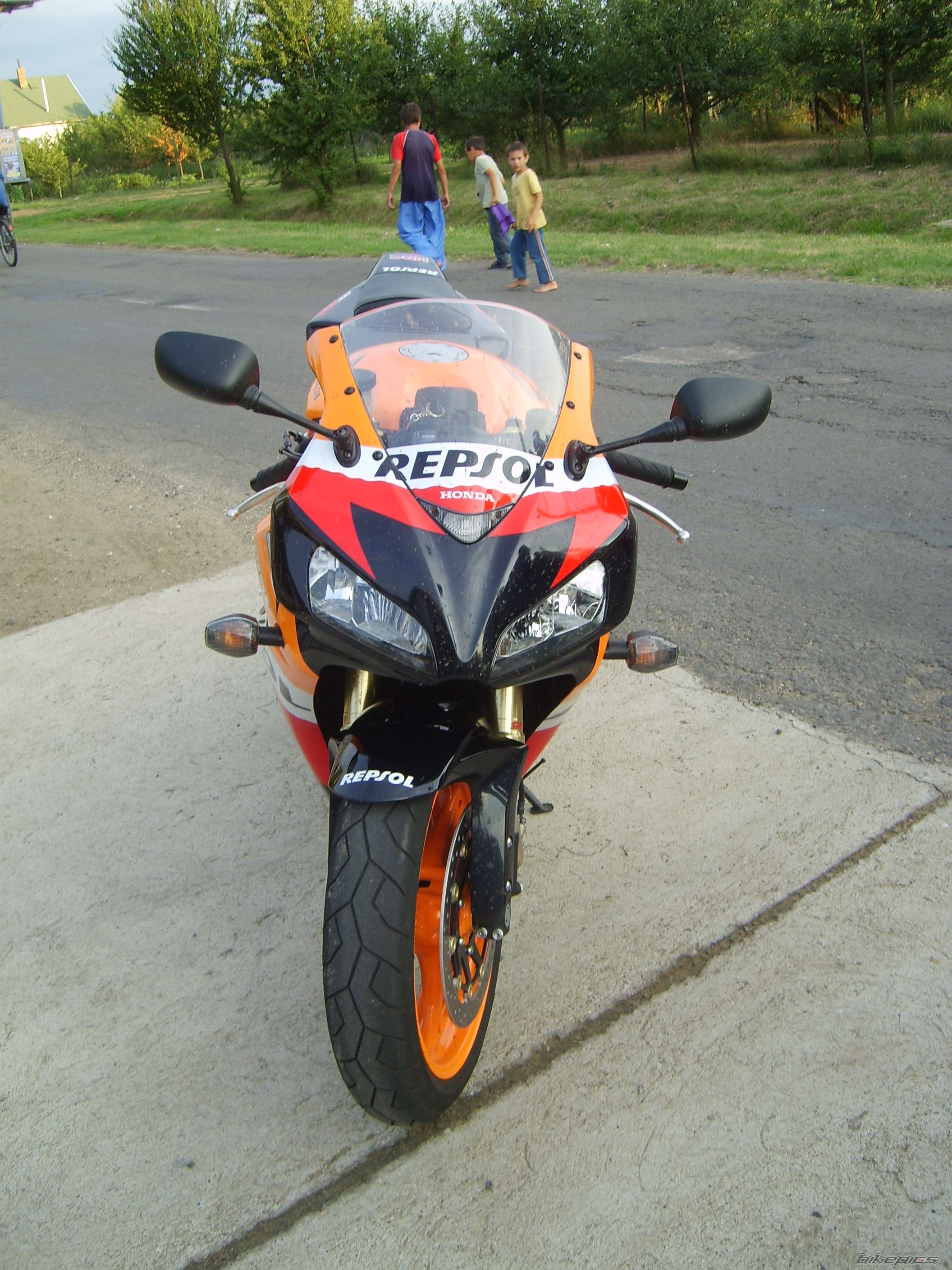 Photo 958205