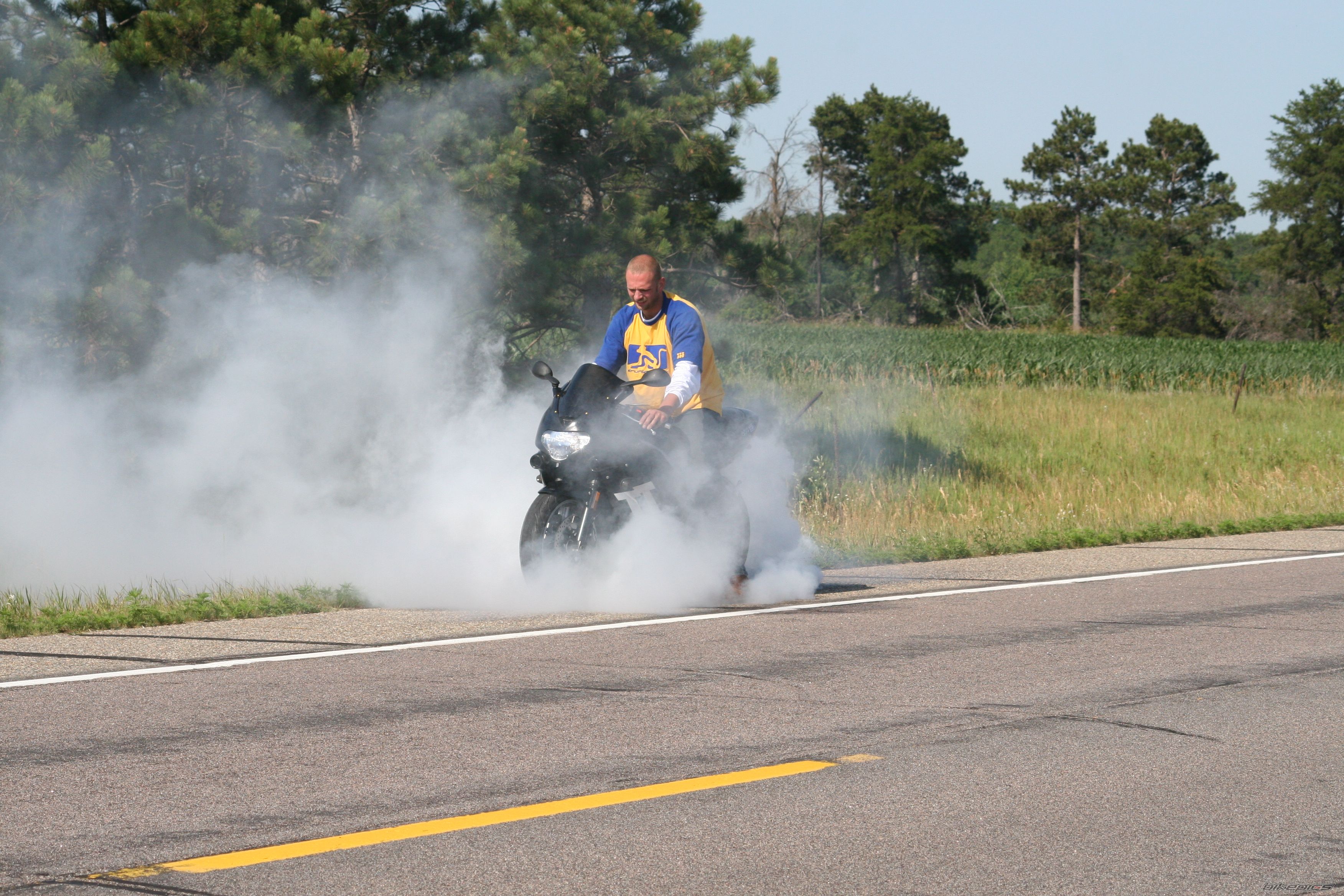 Bike Photo 958699