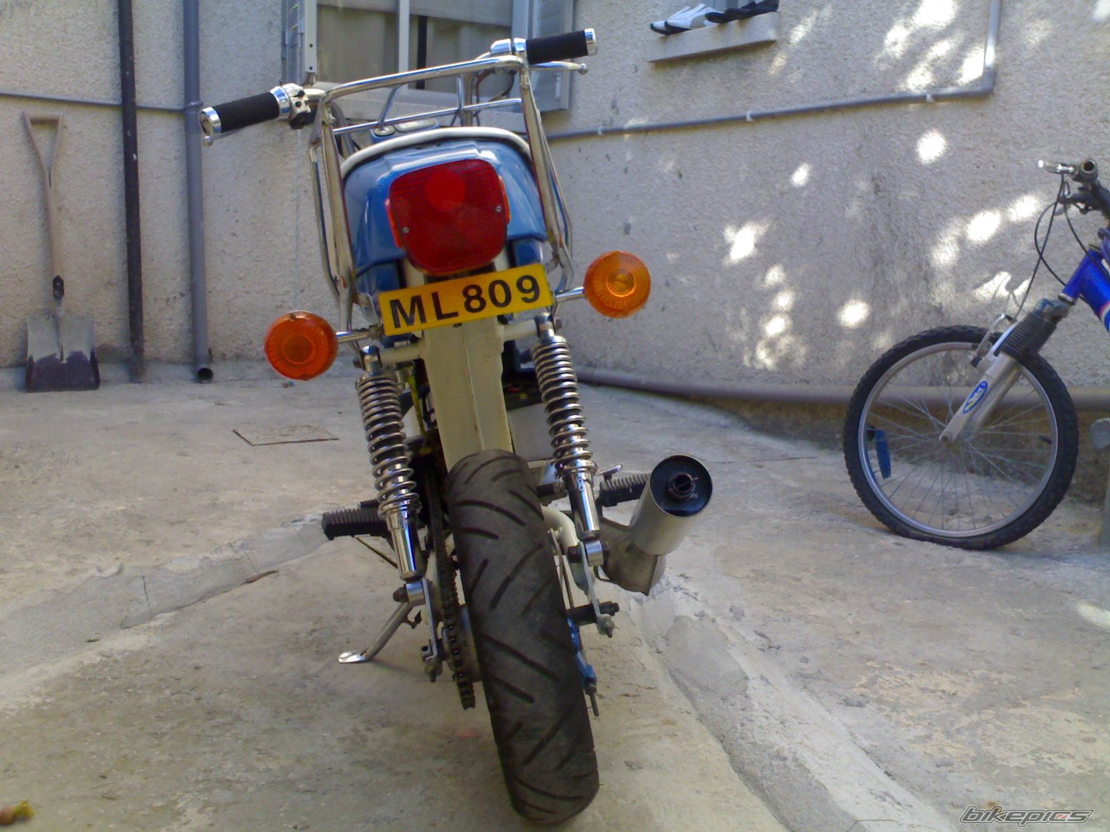 Photo 958792