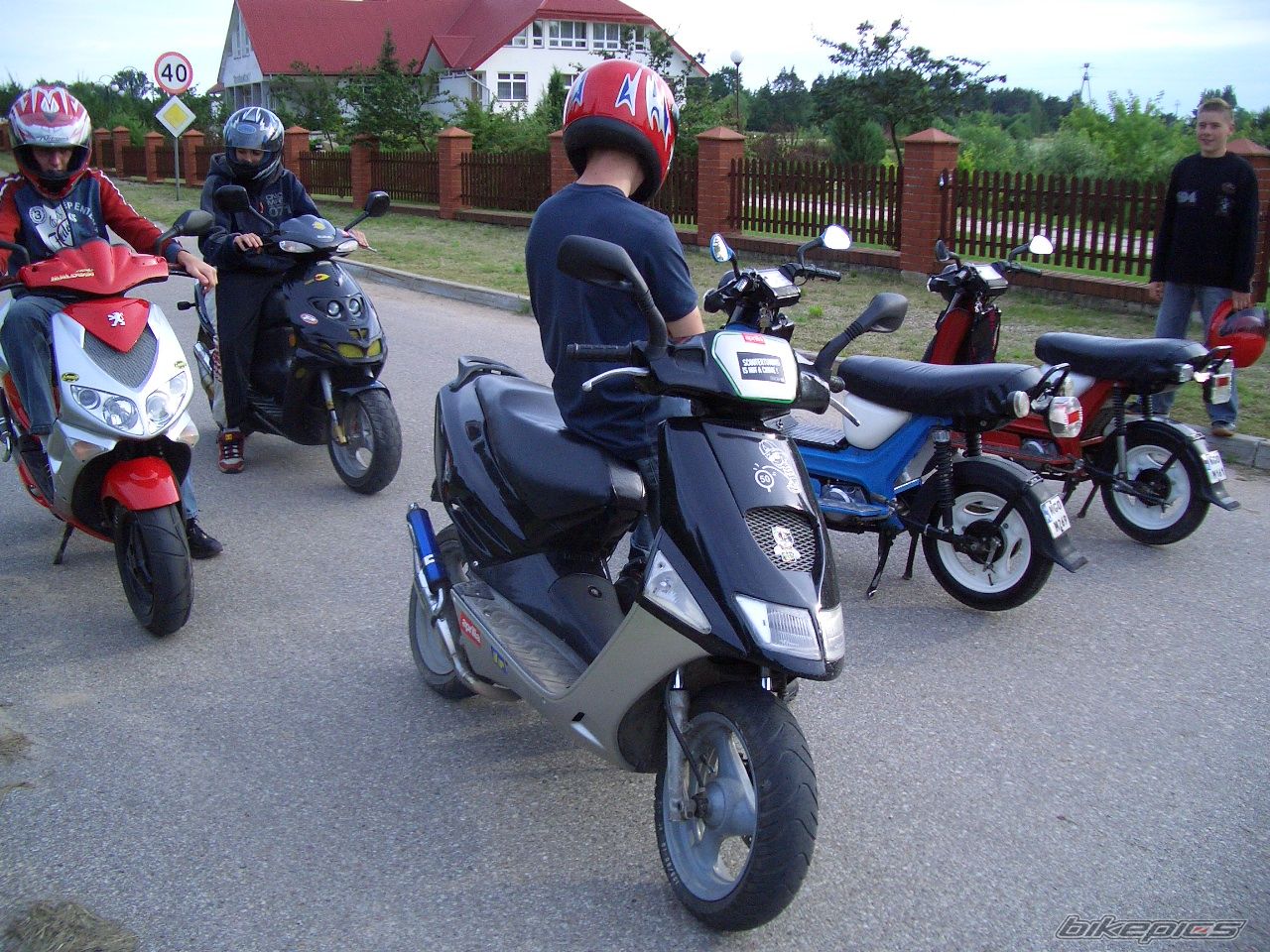 Bike Photo 958844