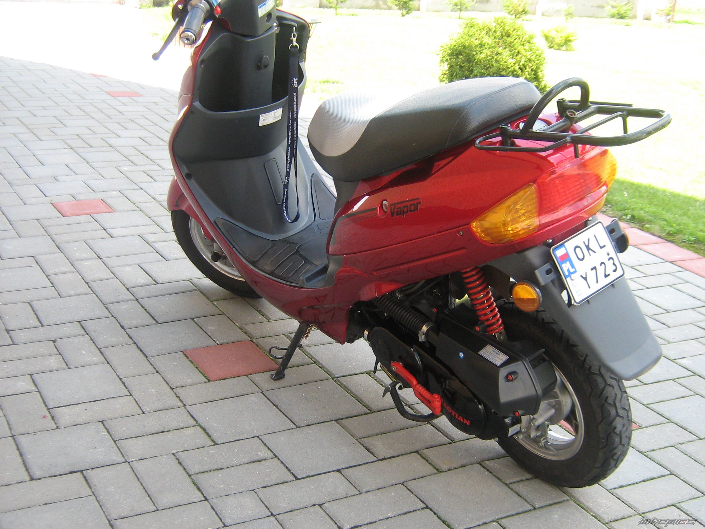 Photo 958873