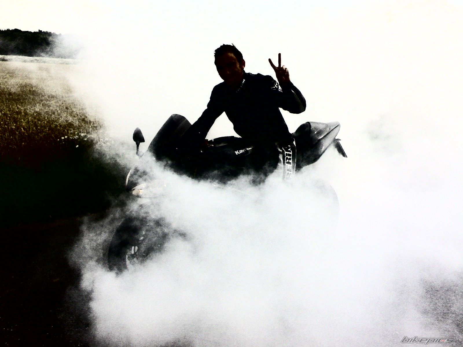 Bike Photo 958944