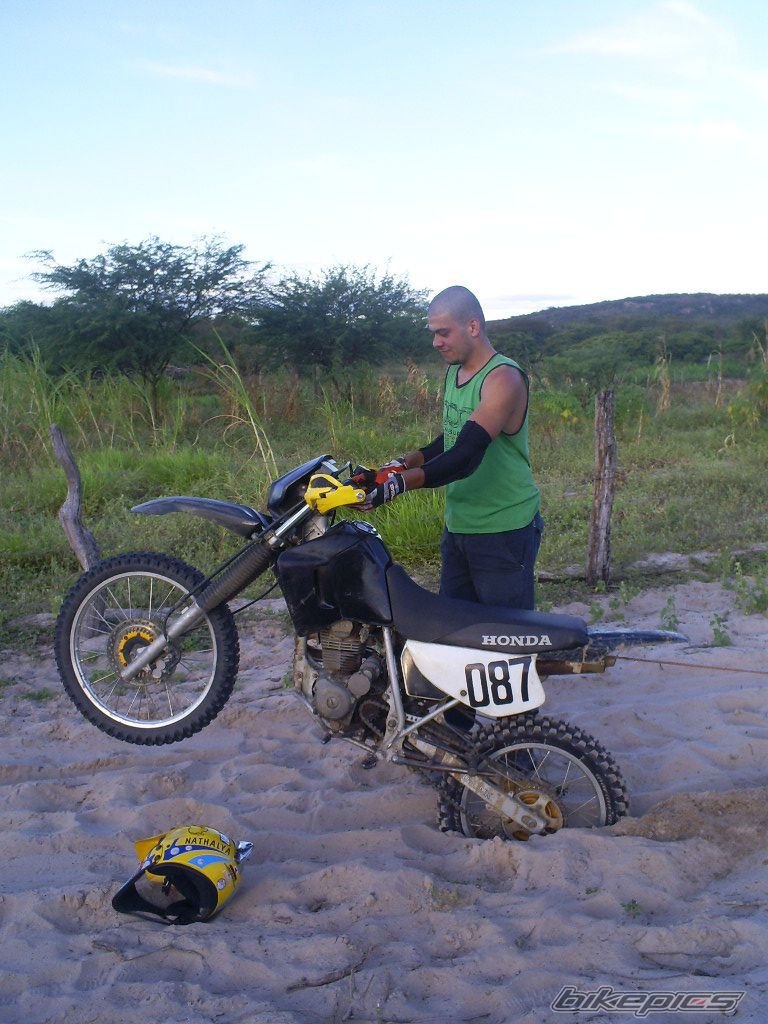 Photo 958965