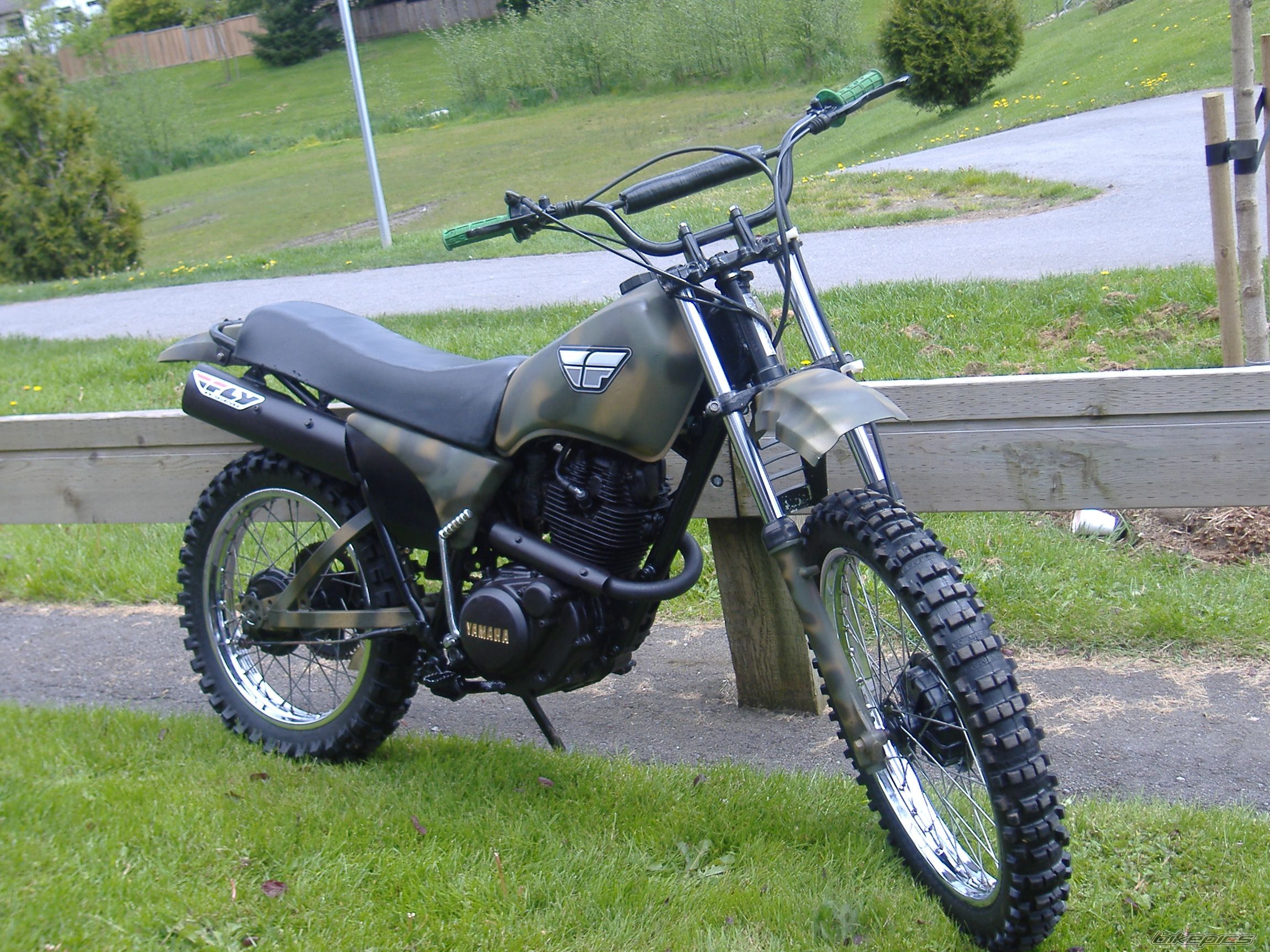 Bike Photo 960723