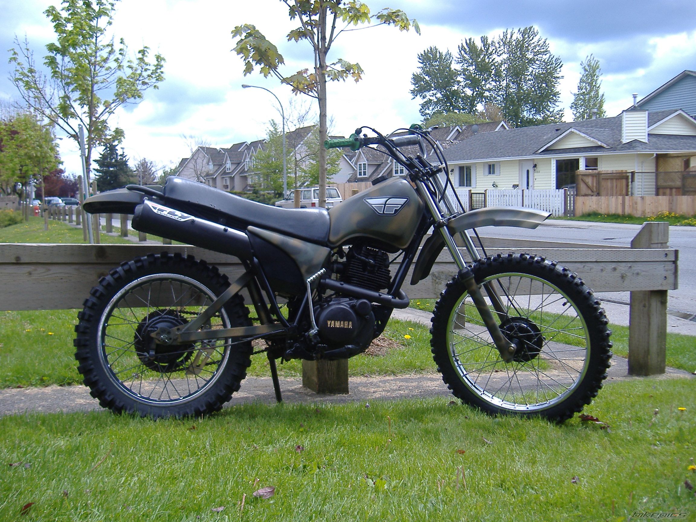 Bike Photo 960724