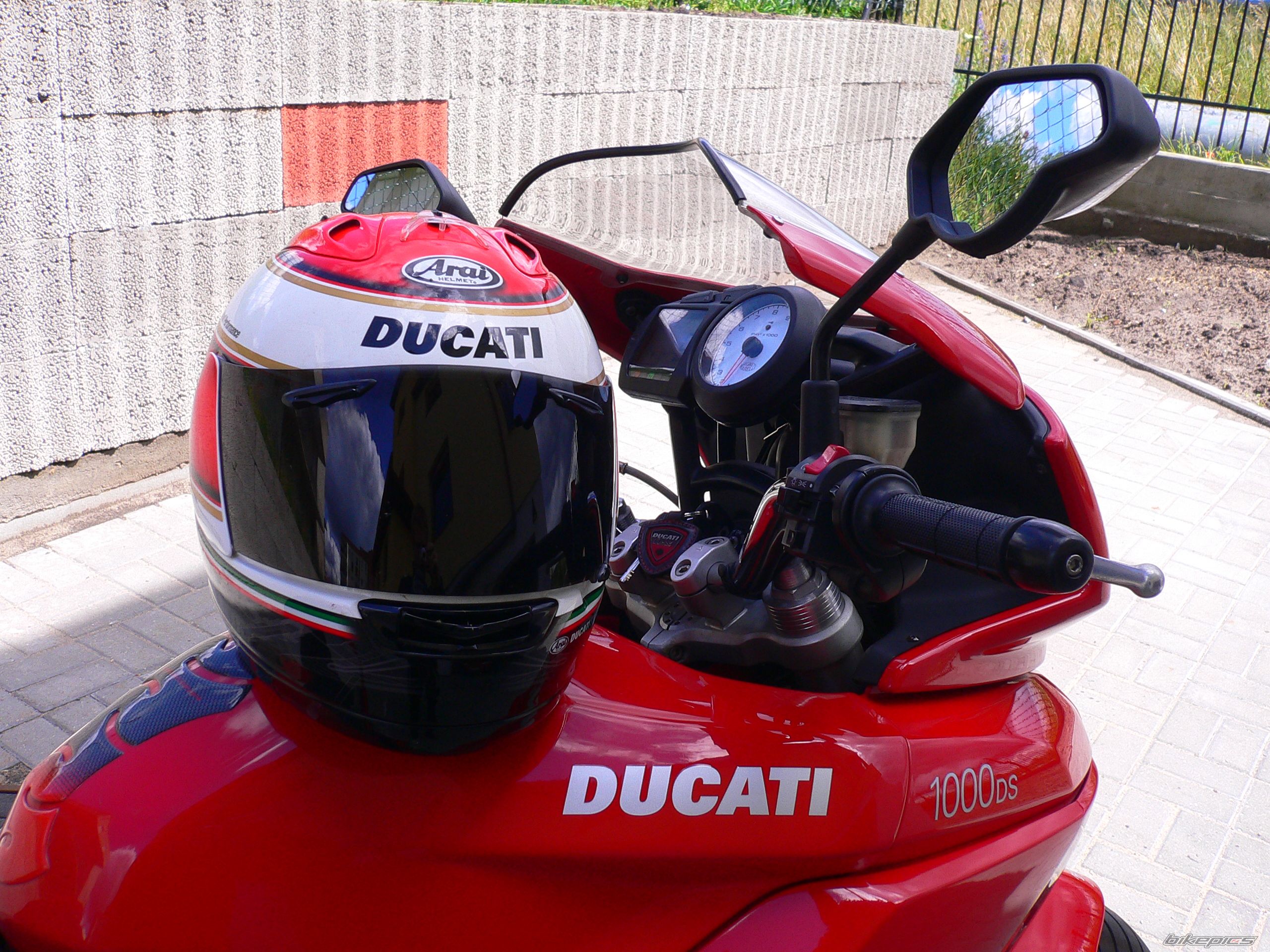 Bike Photo 960916