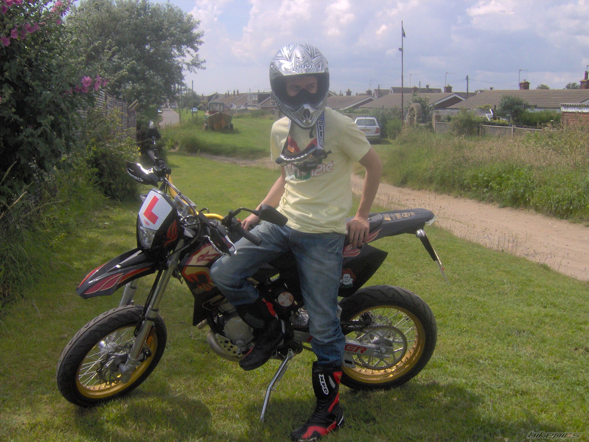Photo 961077