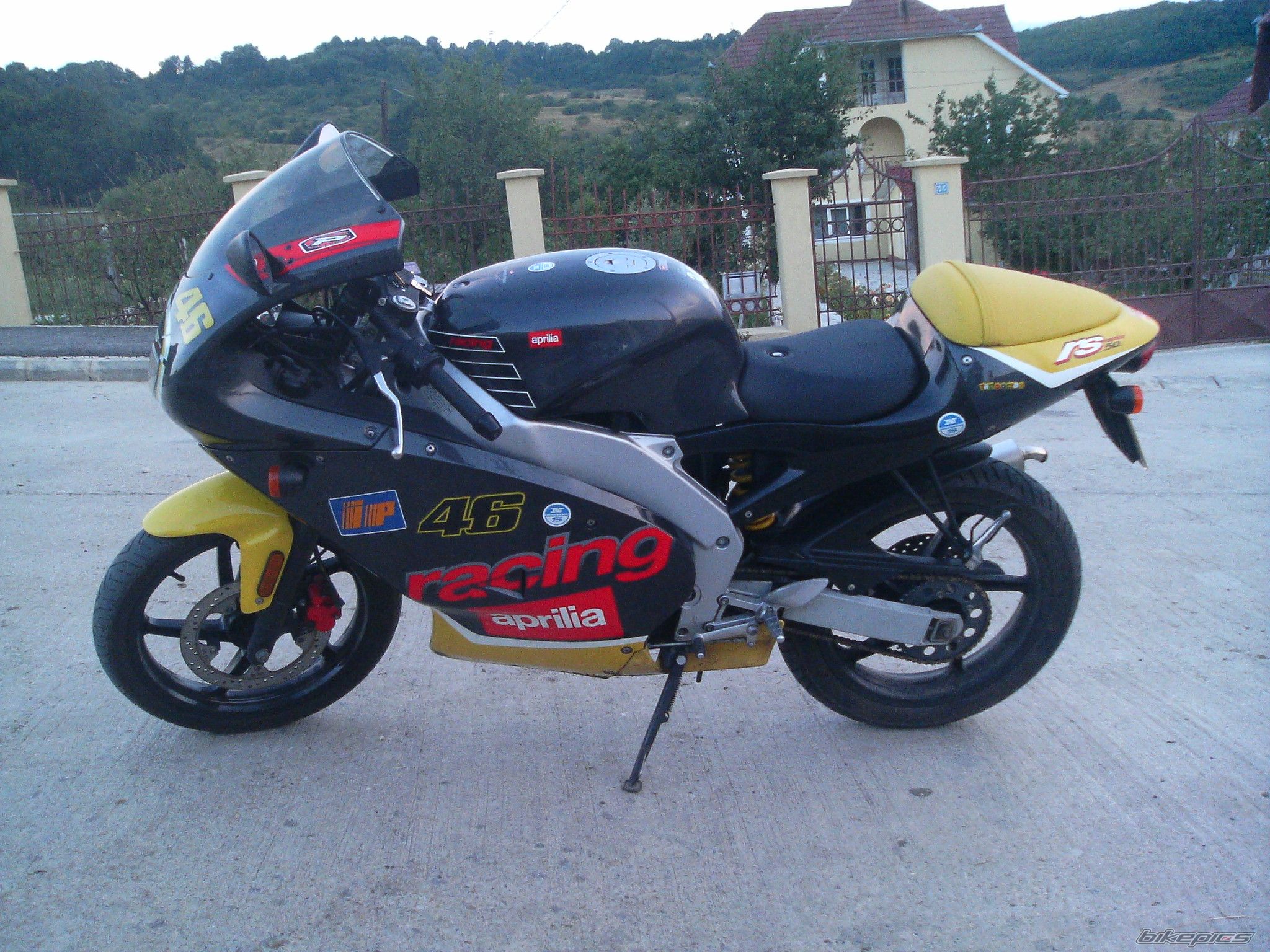 Bike Photo 962216