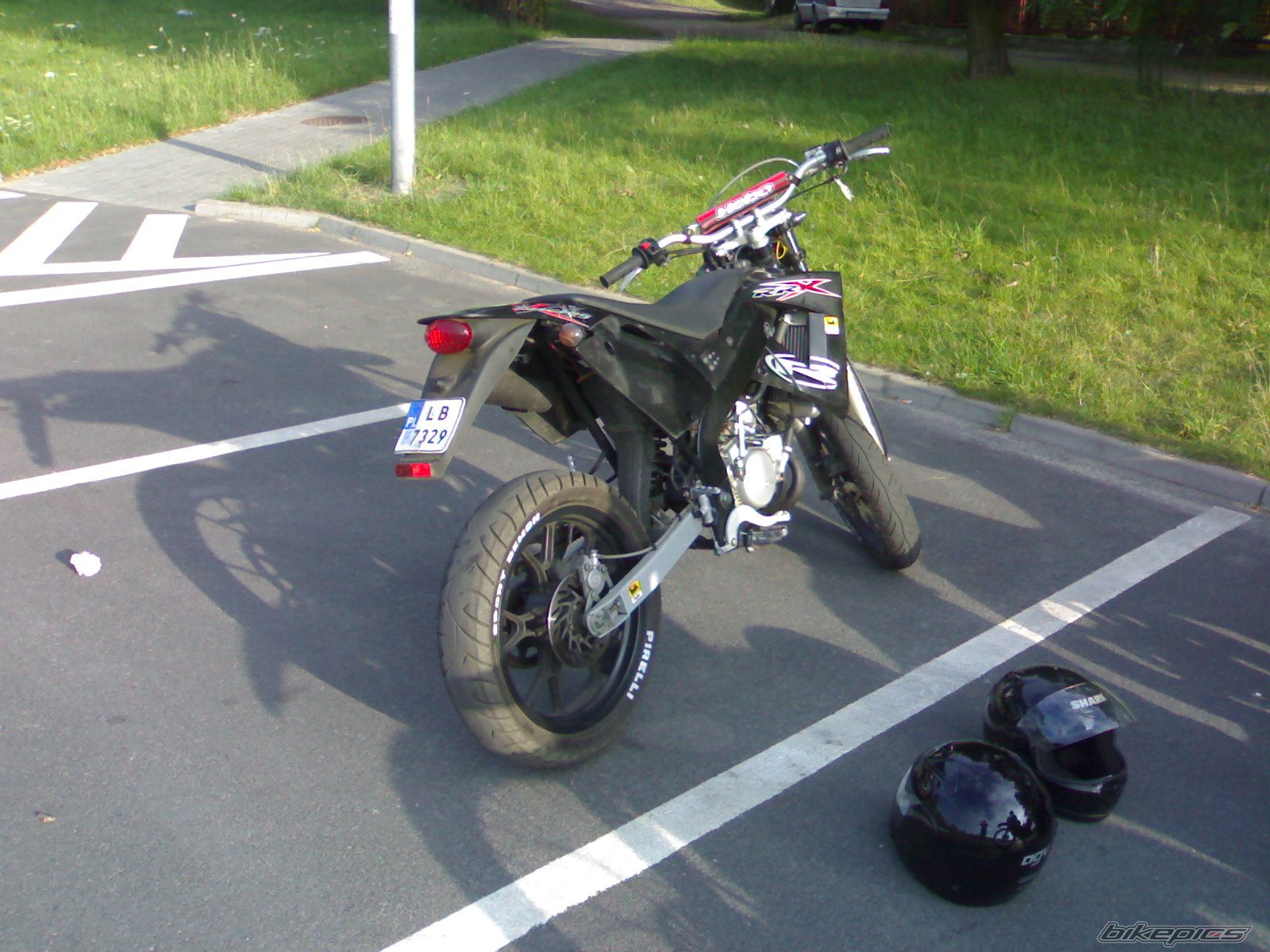 Photo 962410