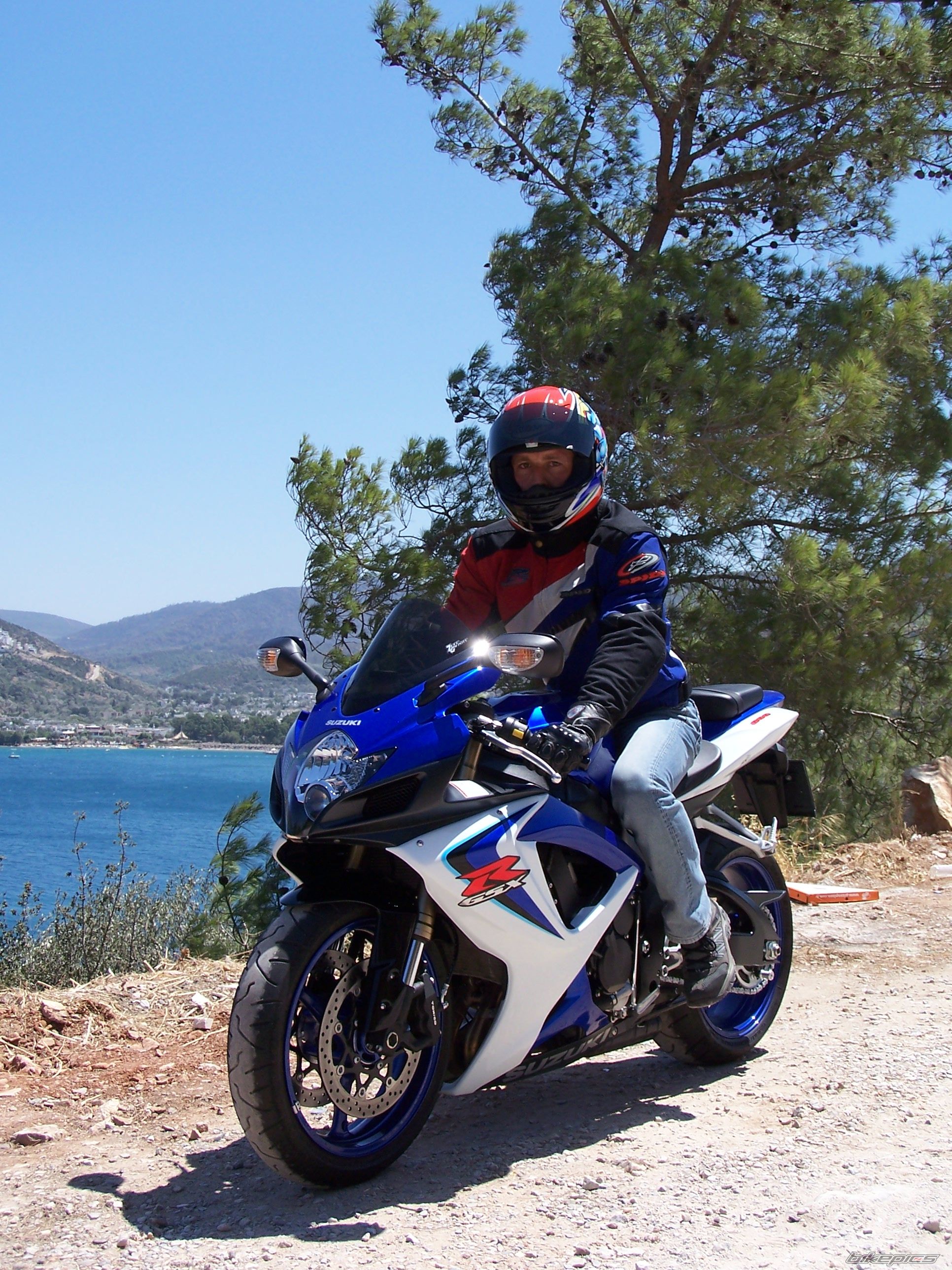Bike Photo 962554