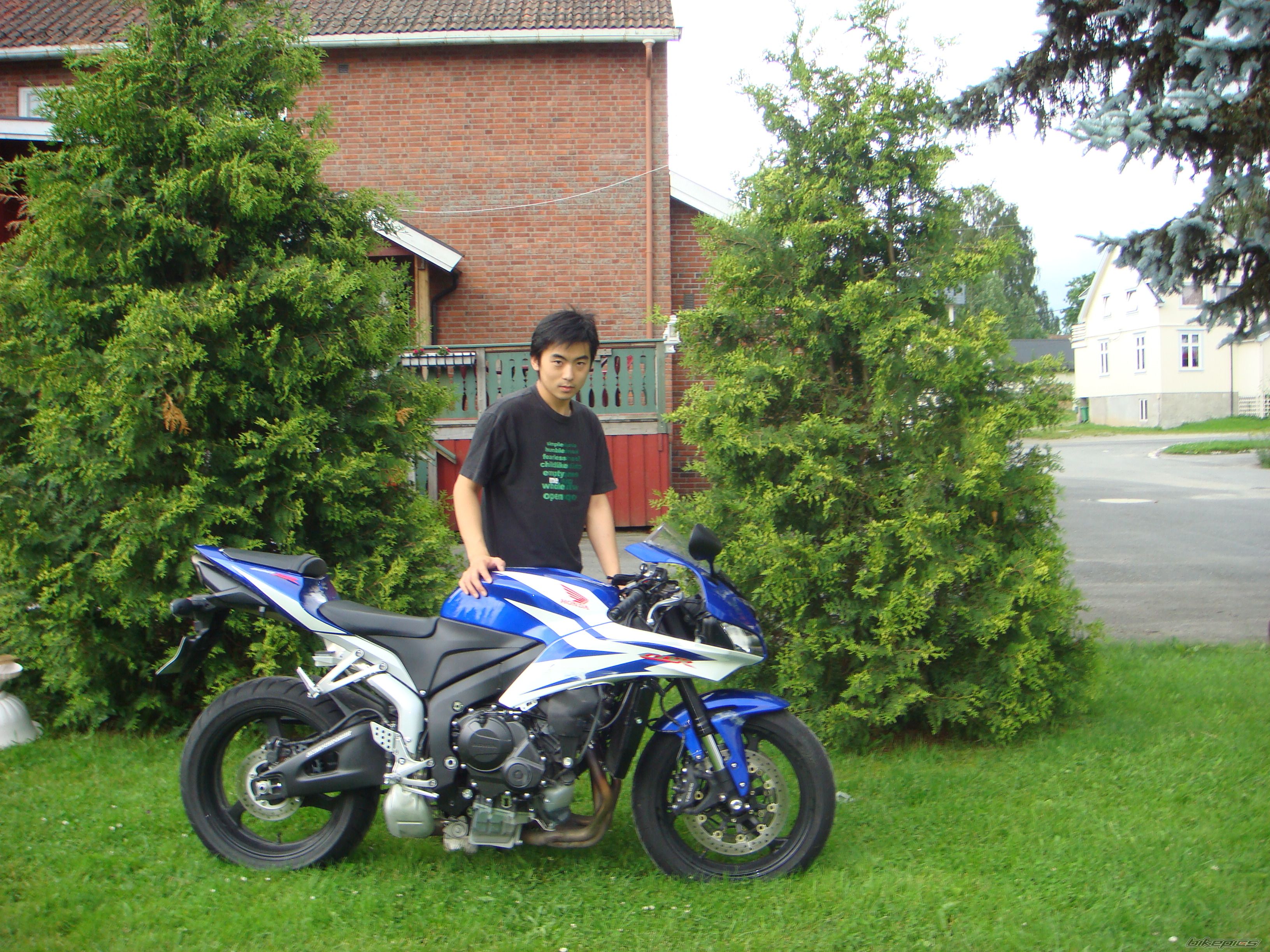Bike Photo 962673