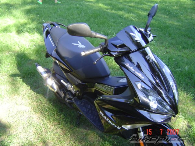 Photo 963719