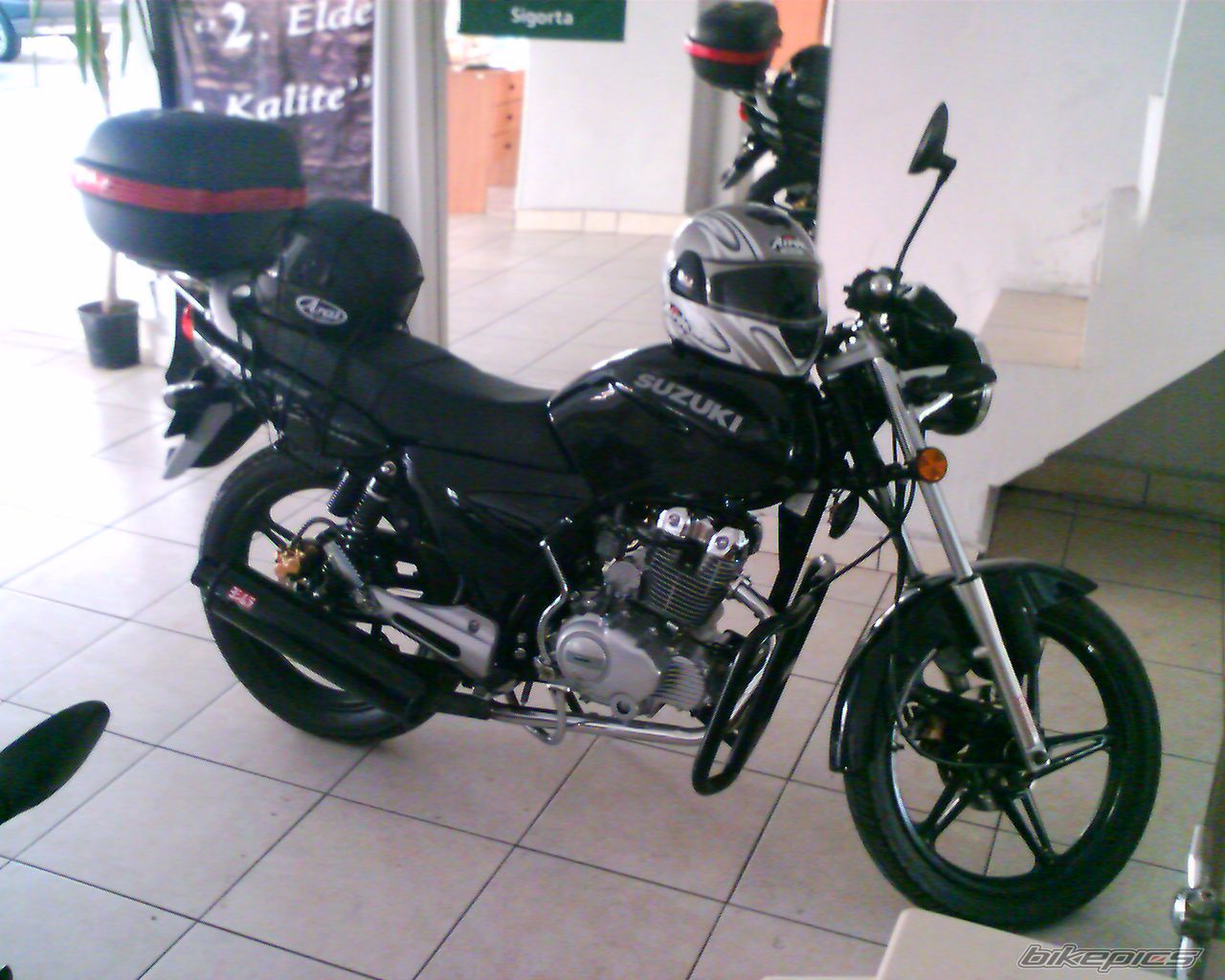 Photo 963855