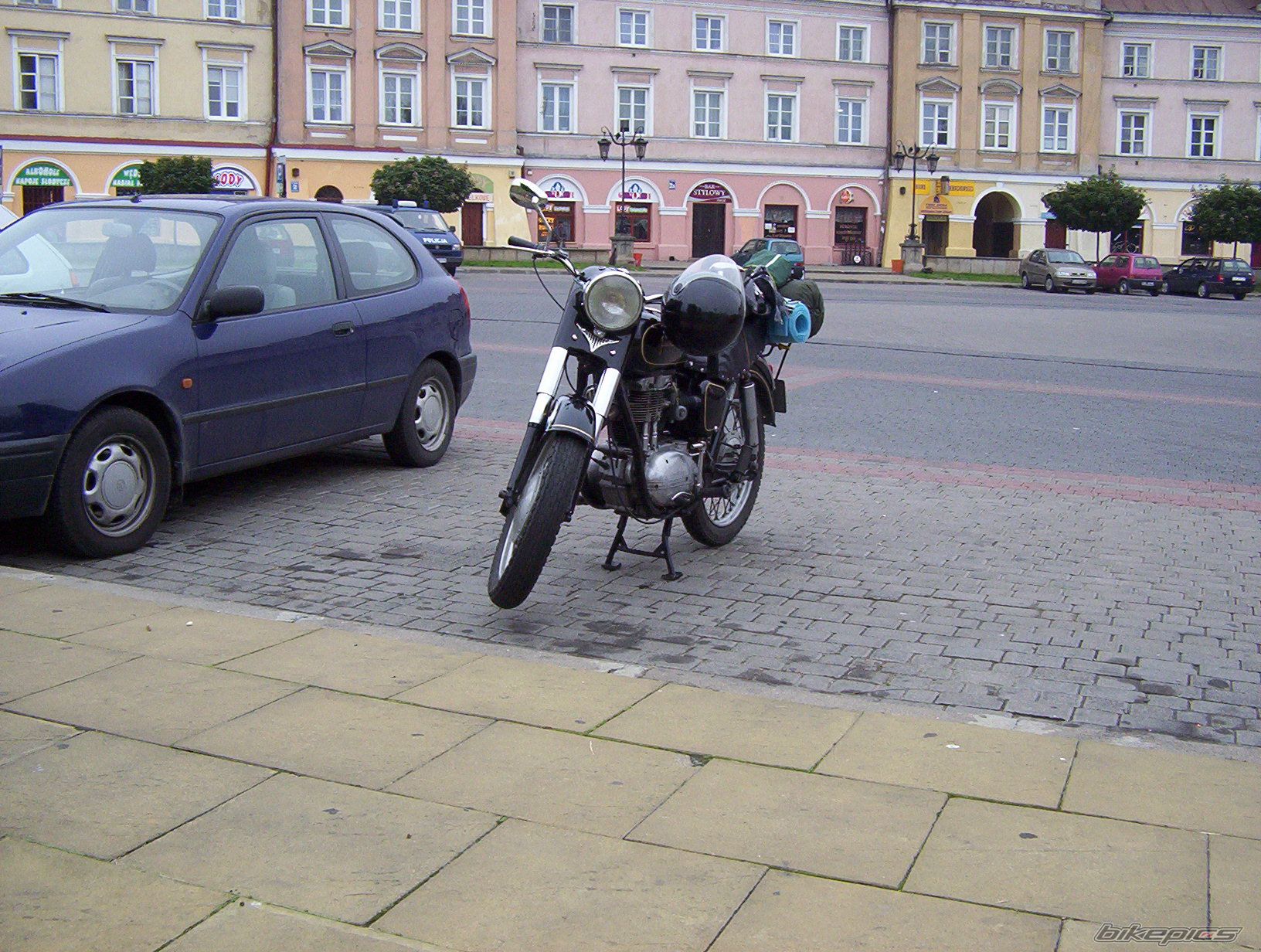 Photo 963947