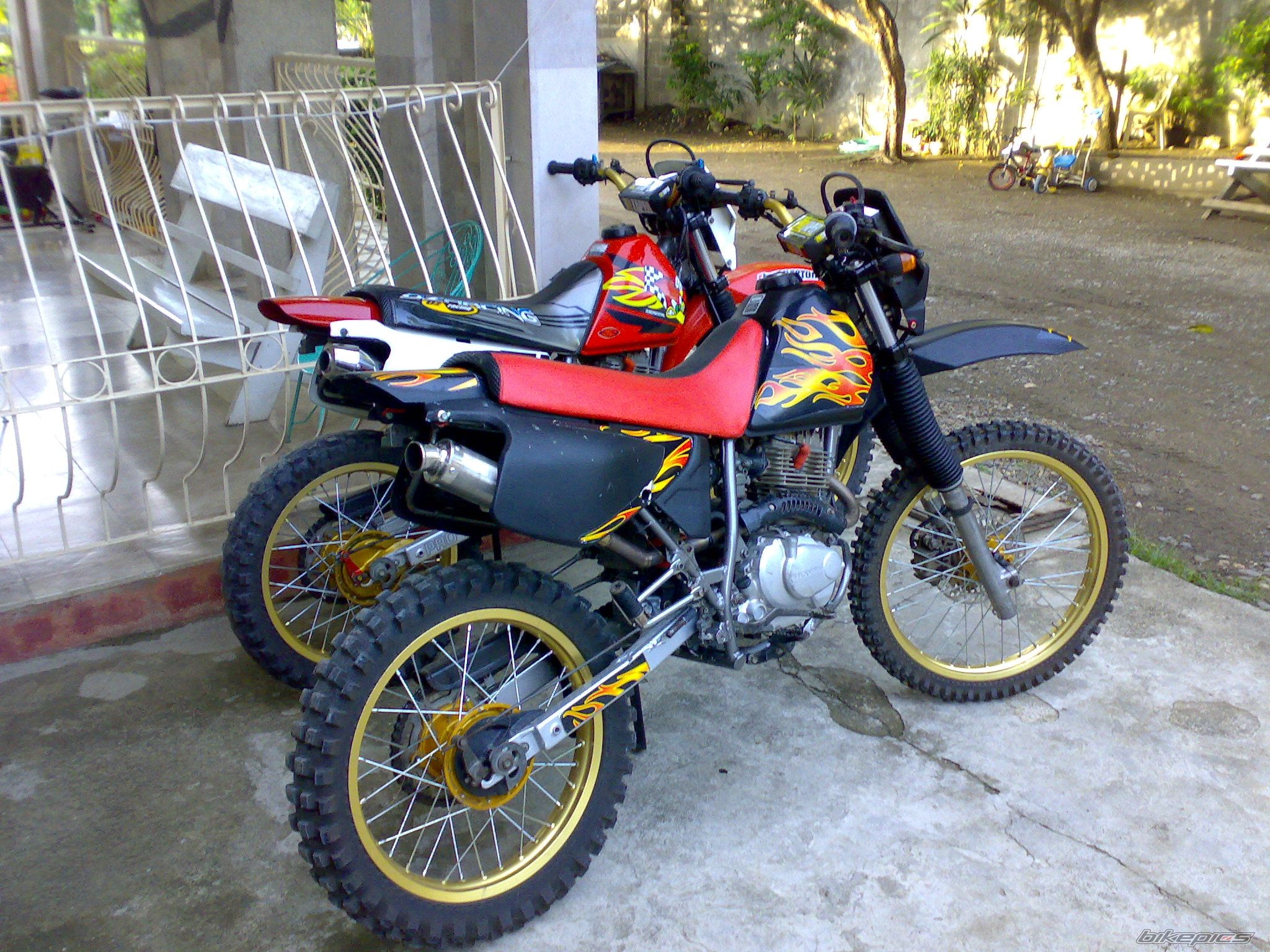 Photo 964097