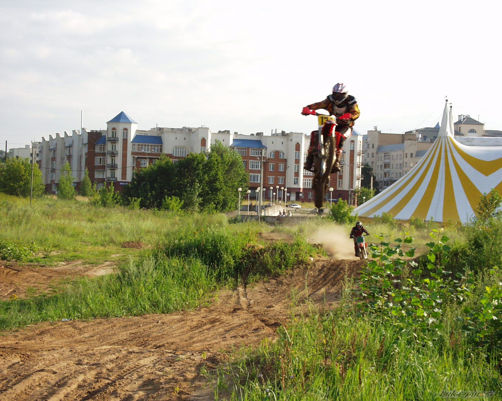 Bike Photo 964617