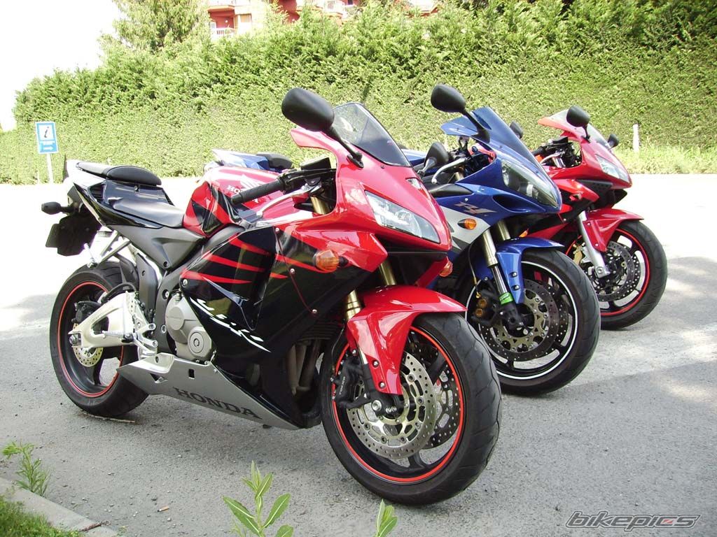 Bike Photo 965026
