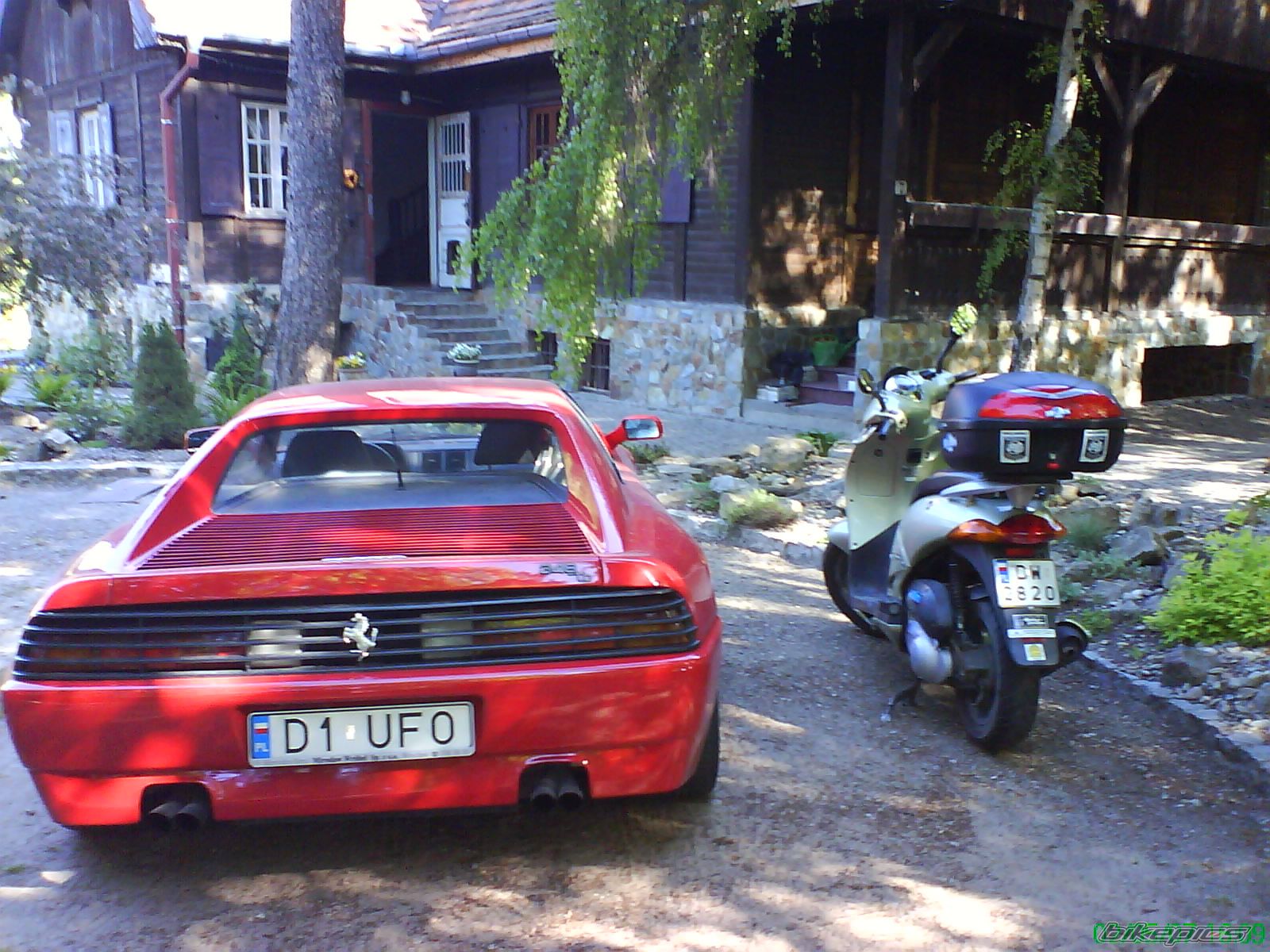Bike Photo 965059