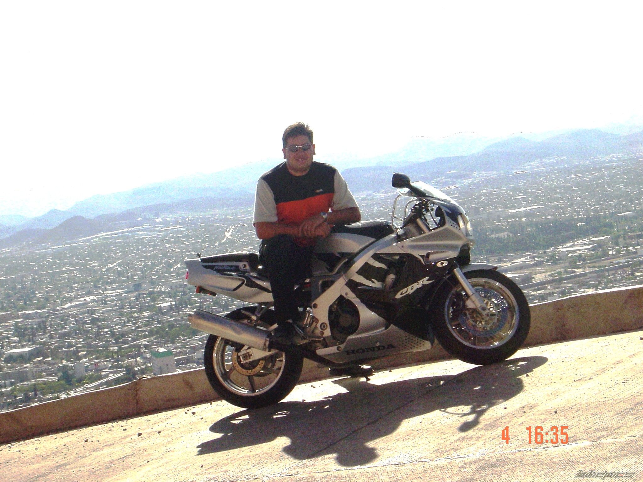 Bike Photo 965065