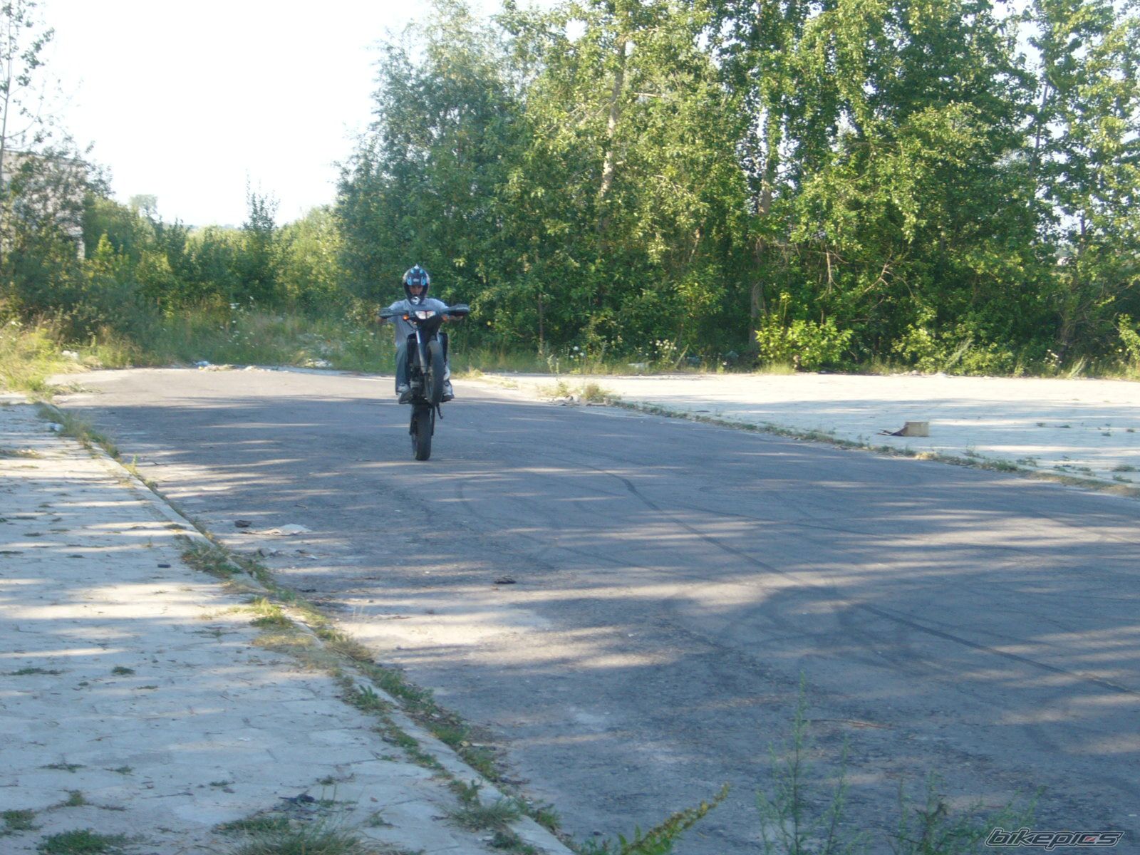 Photo 965935