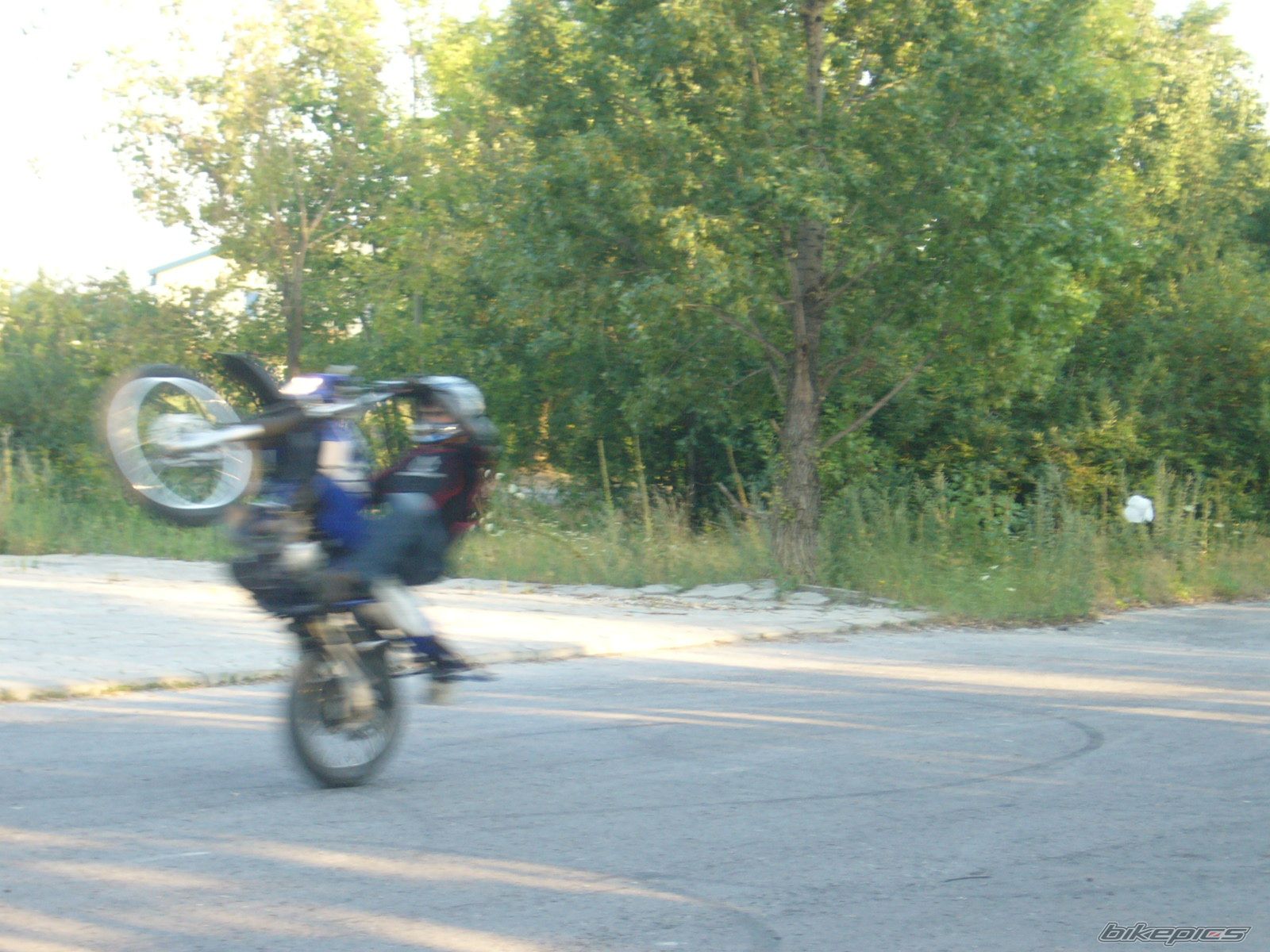 Bike Photo 965980