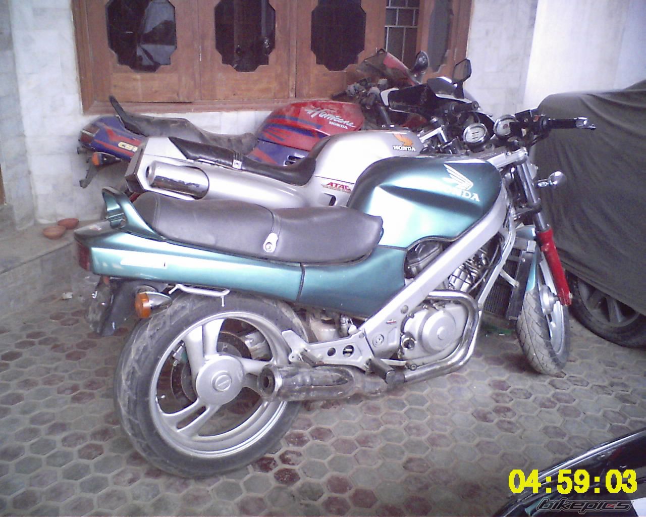 Photo 965989