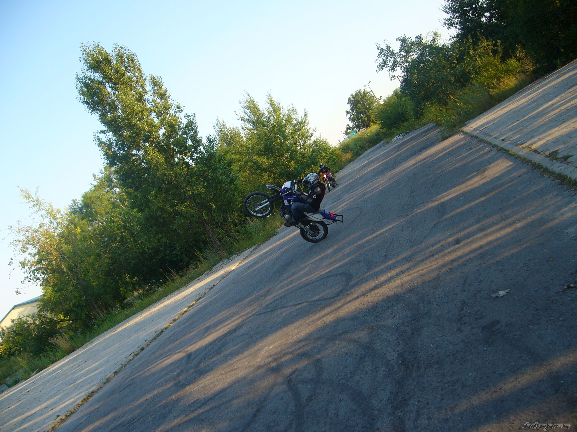 Bike Photo 965990