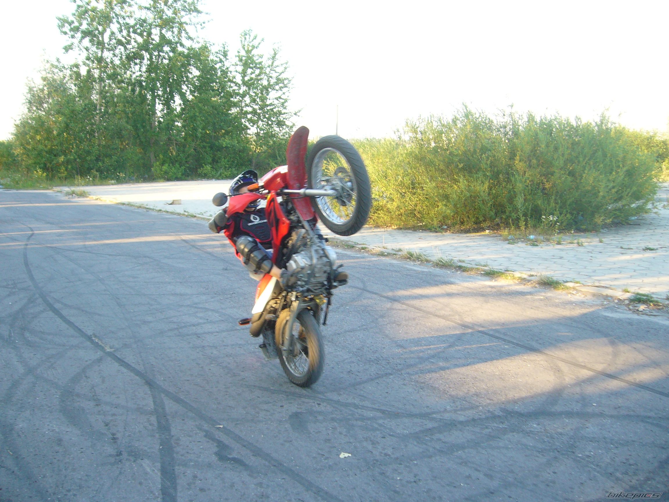 Bike Photo 966022