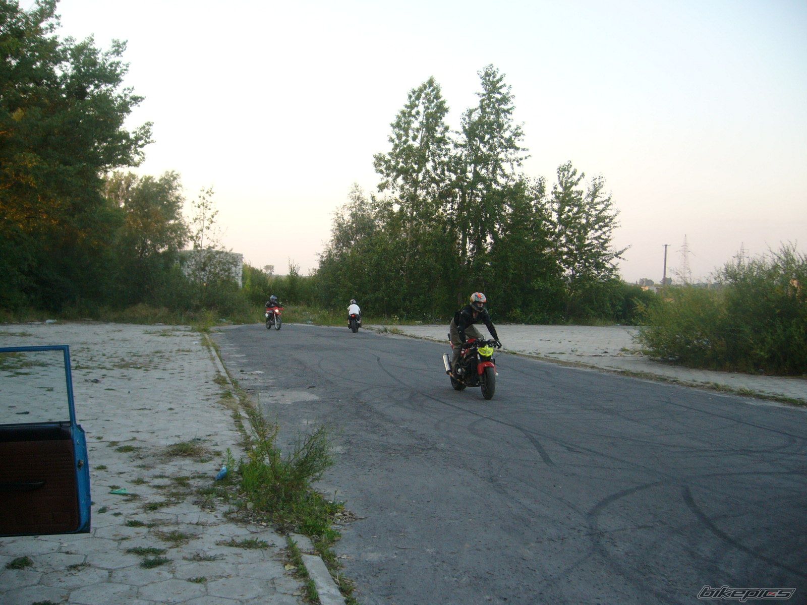 Photo 966077