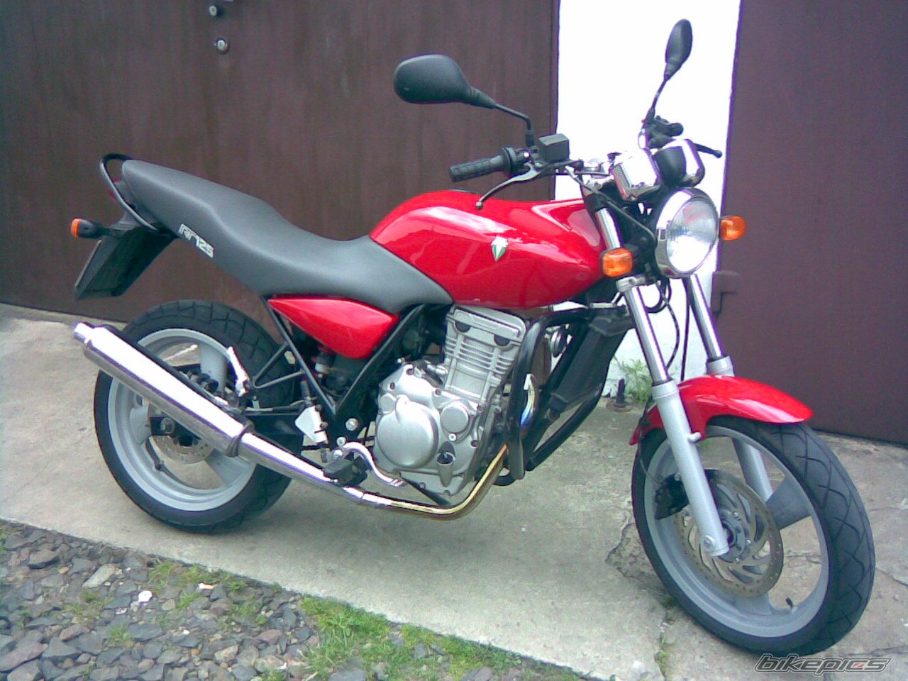Photo 966337