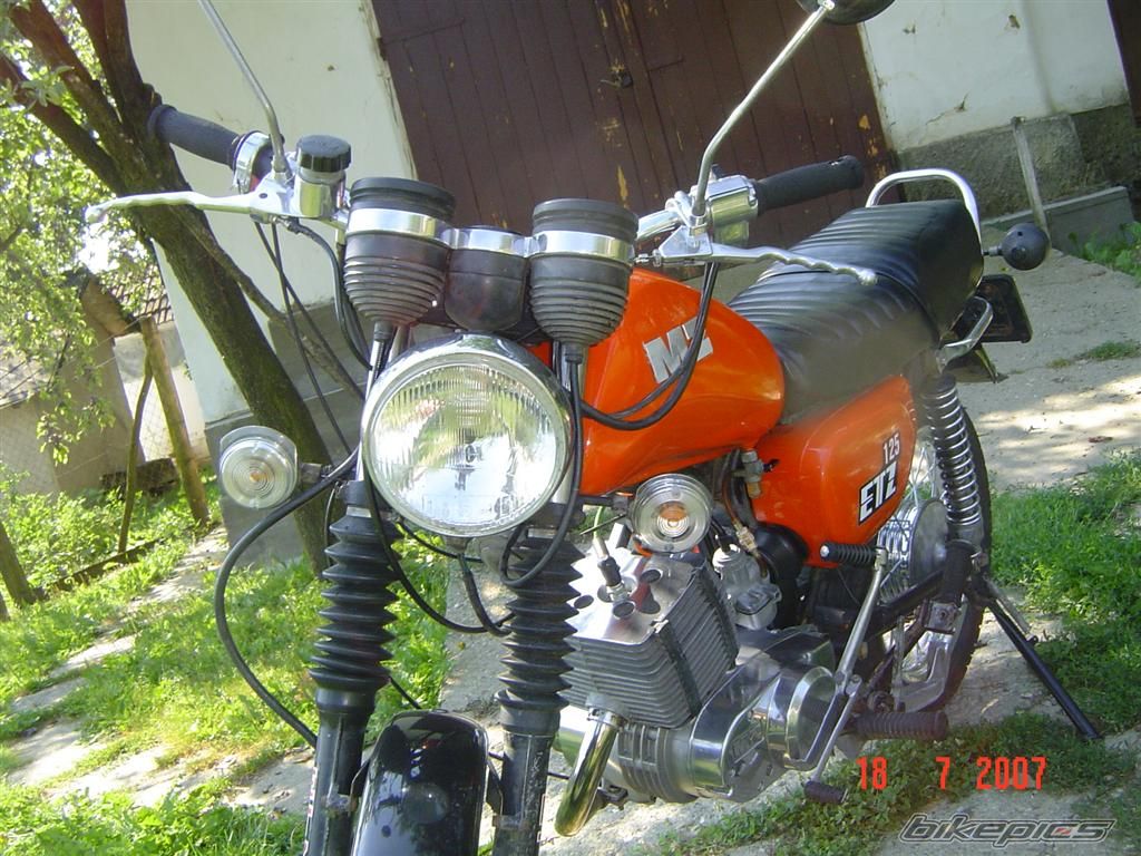 Bike Photo 966413