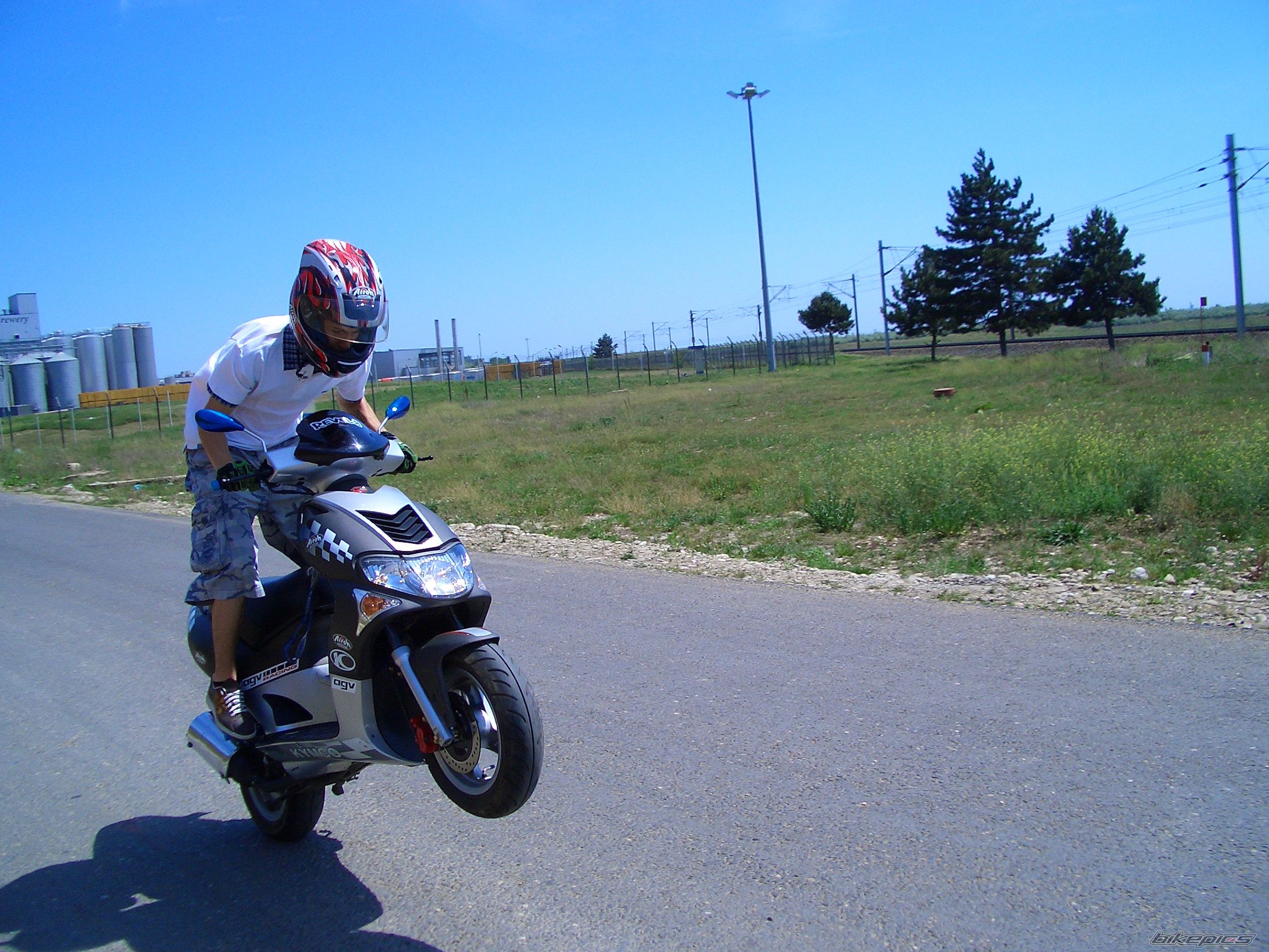 Bike Photo 966456