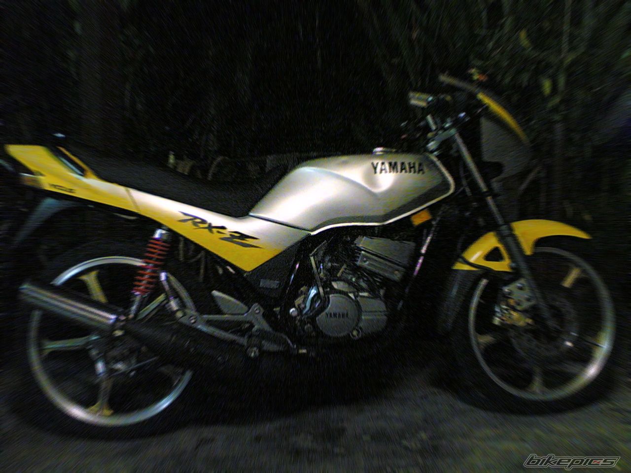 Photo 966772