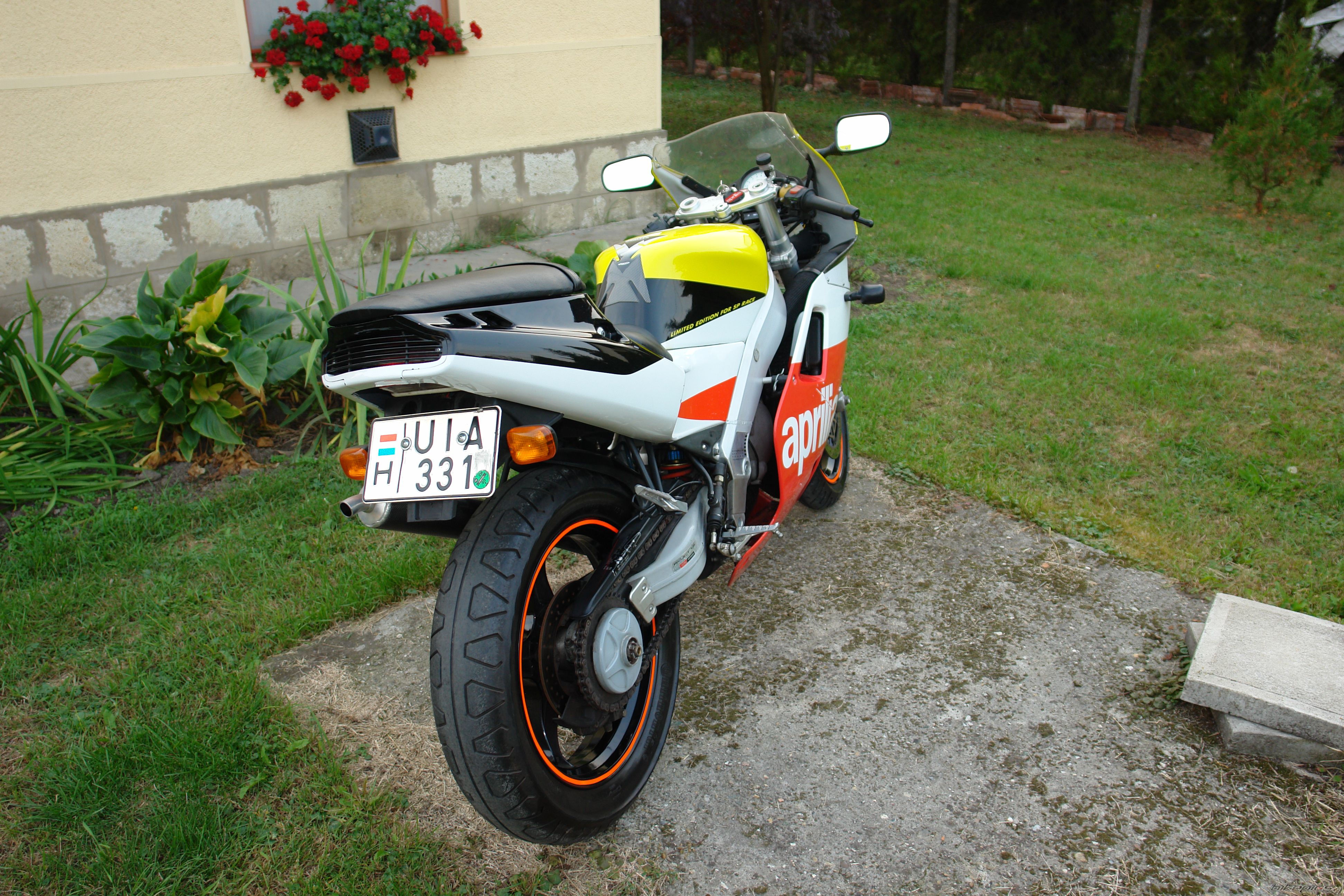 Photo 967053