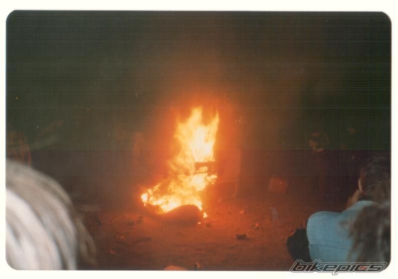 Photo 967296