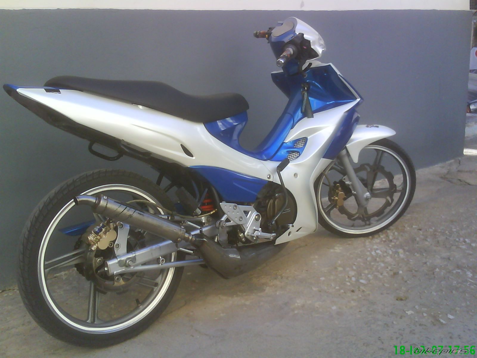 Photo 967570