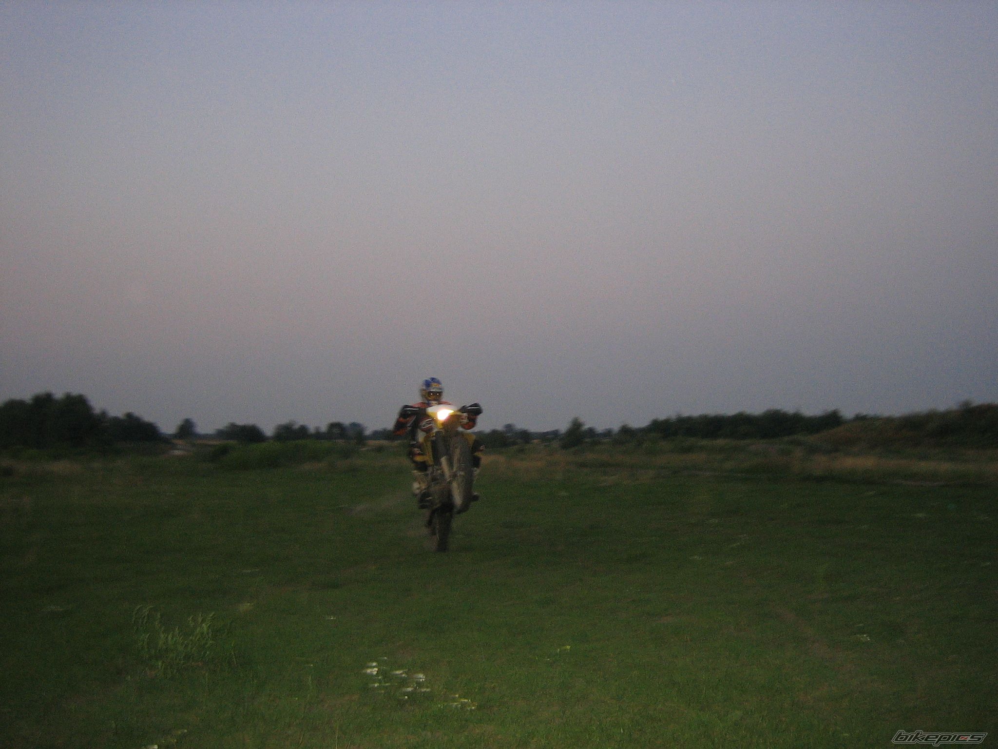 Photo 967598