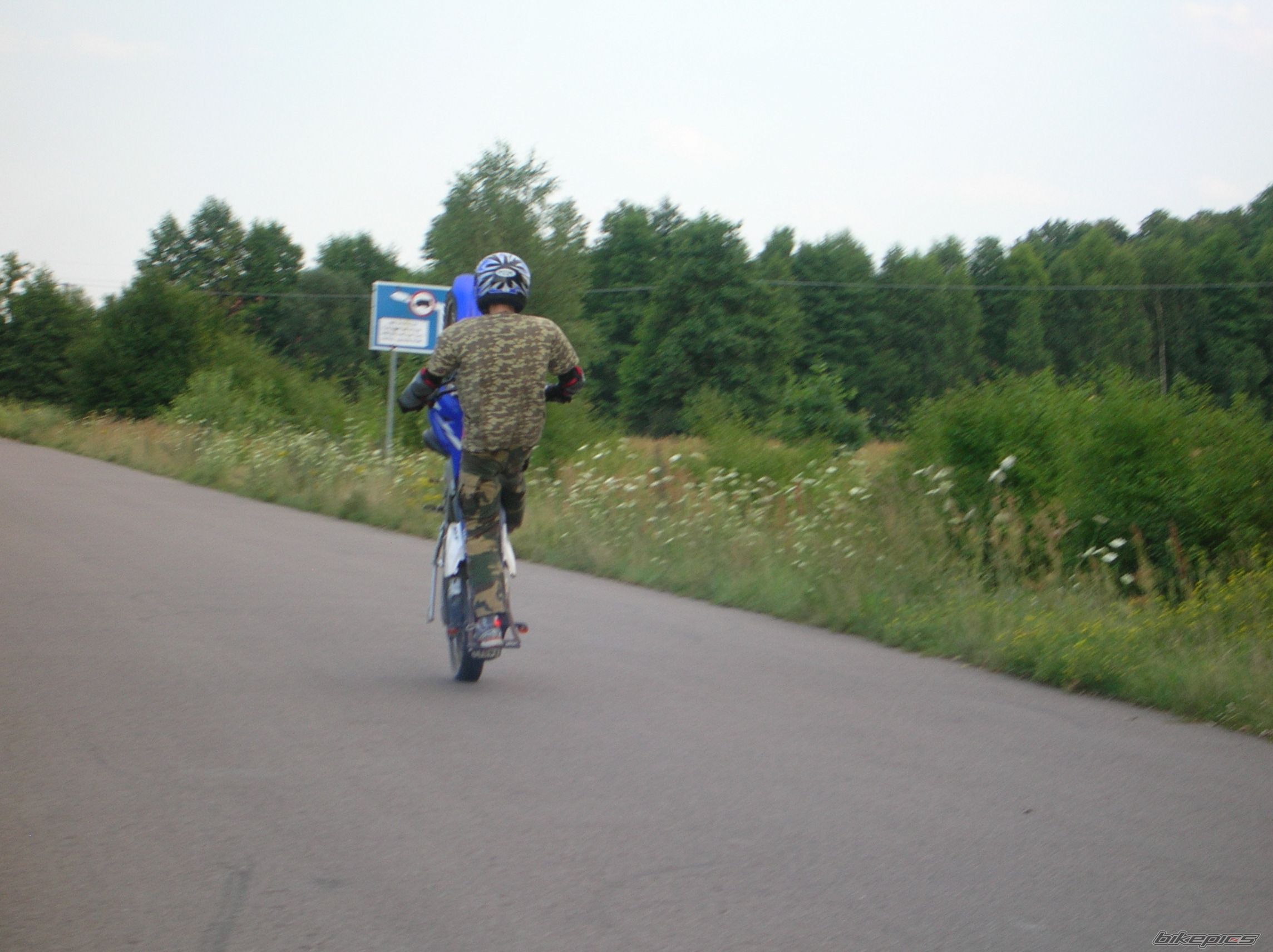 Photo 967947