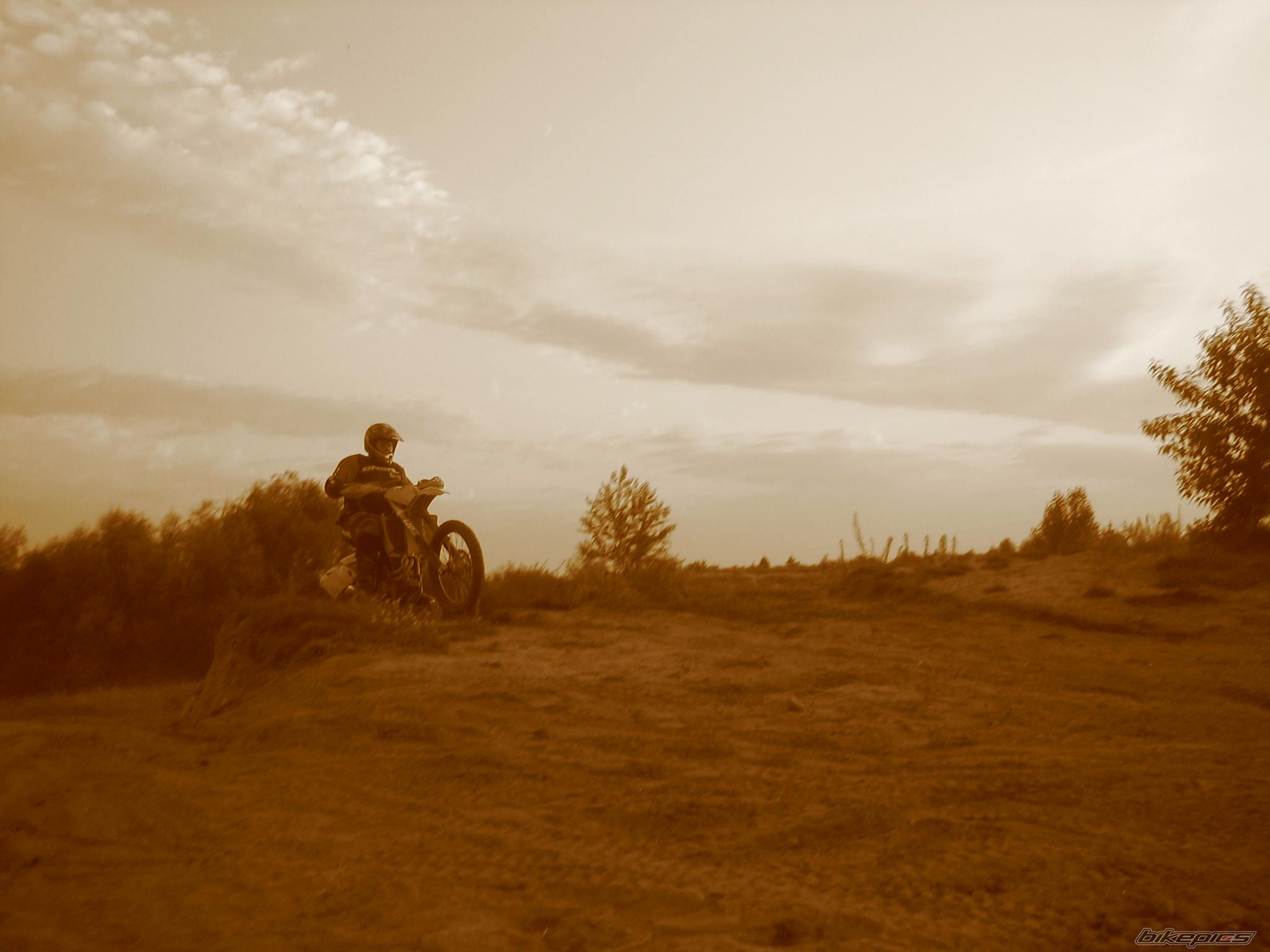 Bike Photo 968115