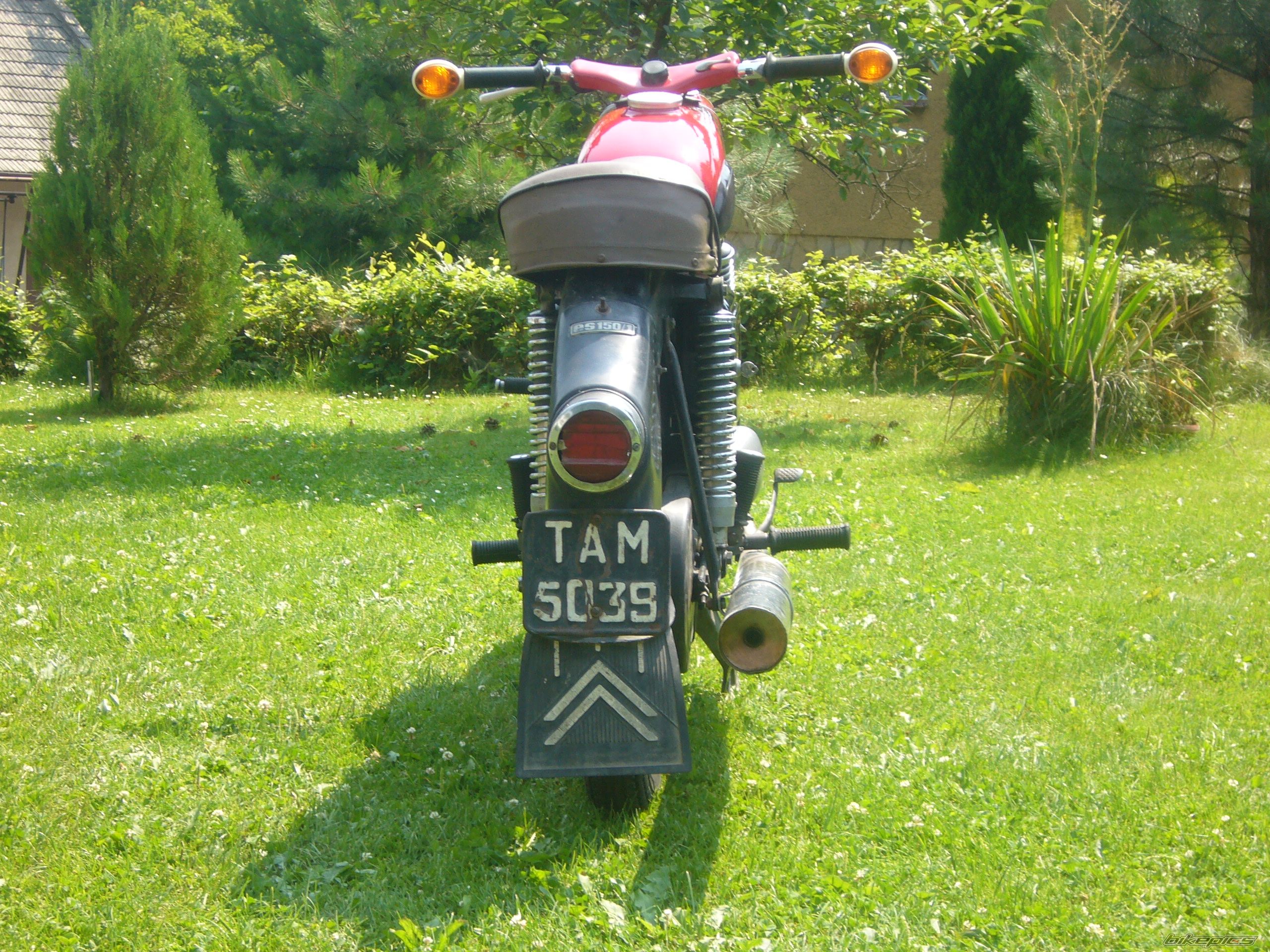 Photo 968146