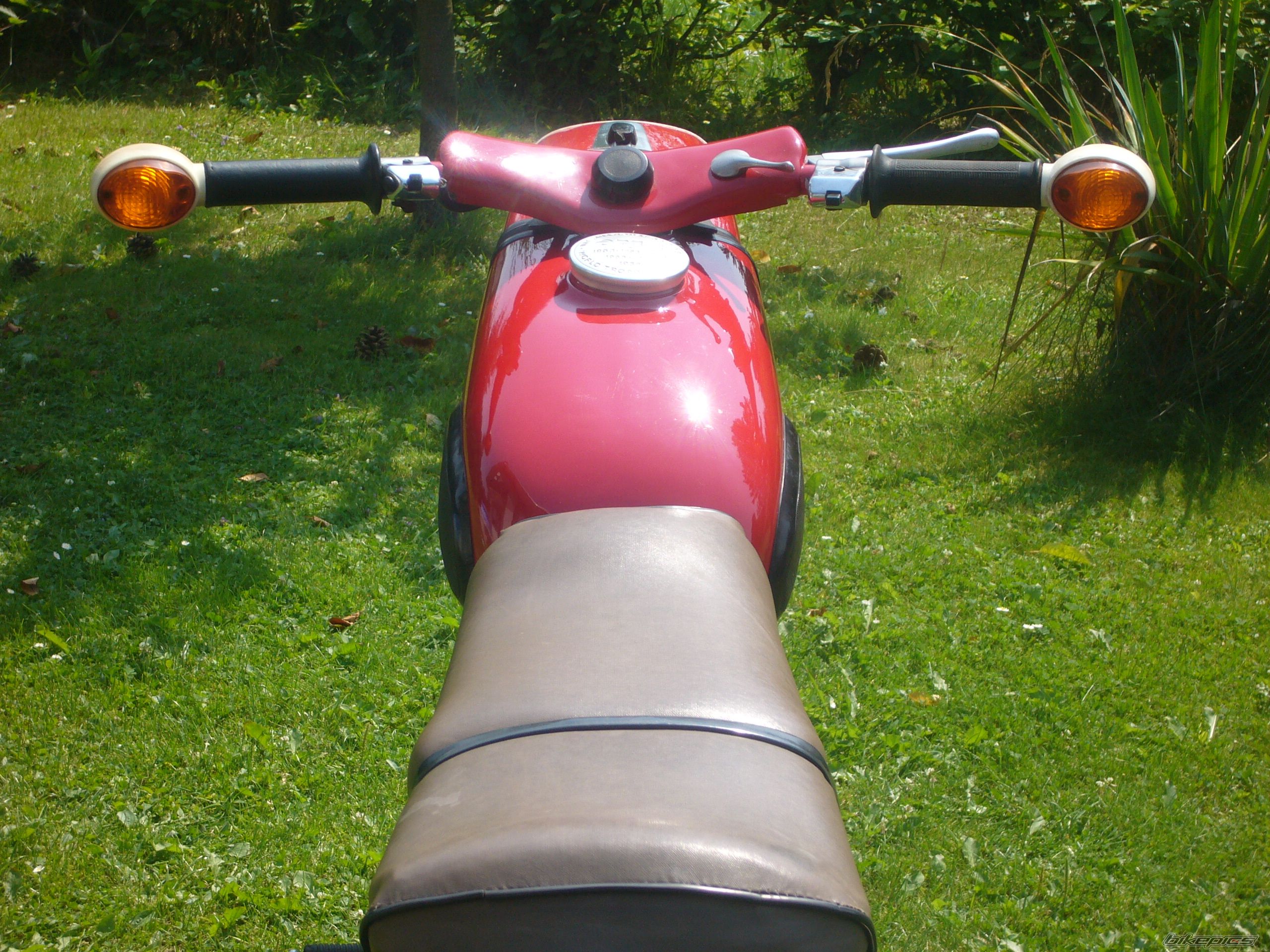 Photo 968158