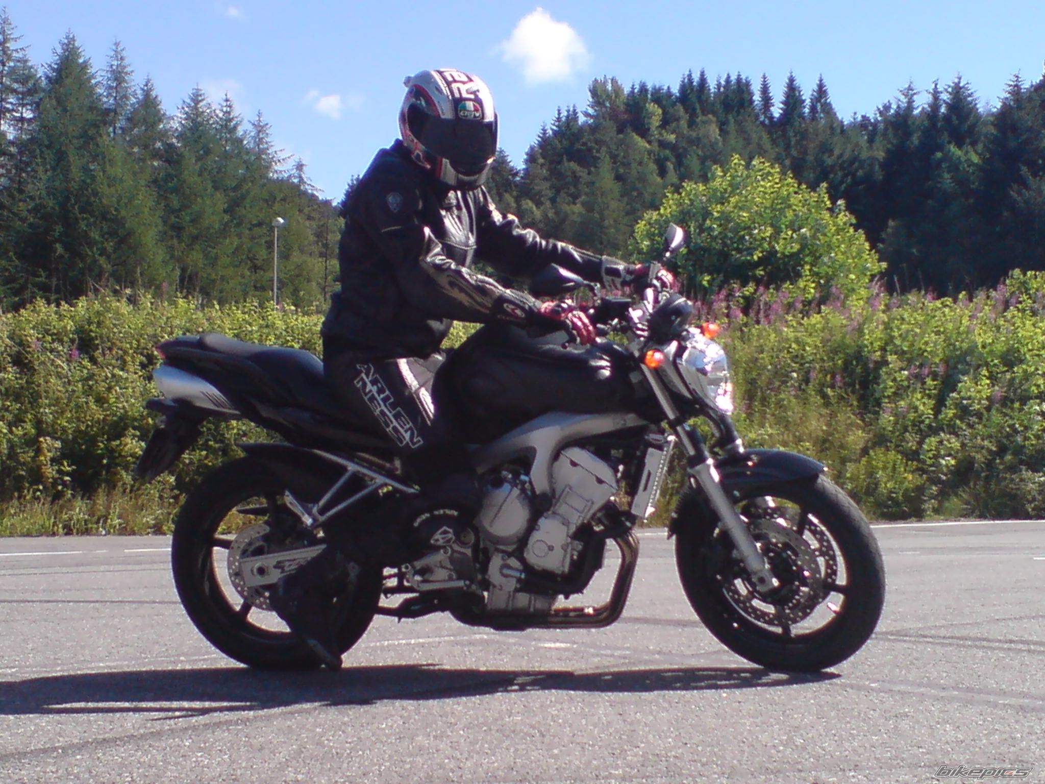 Photo 968689