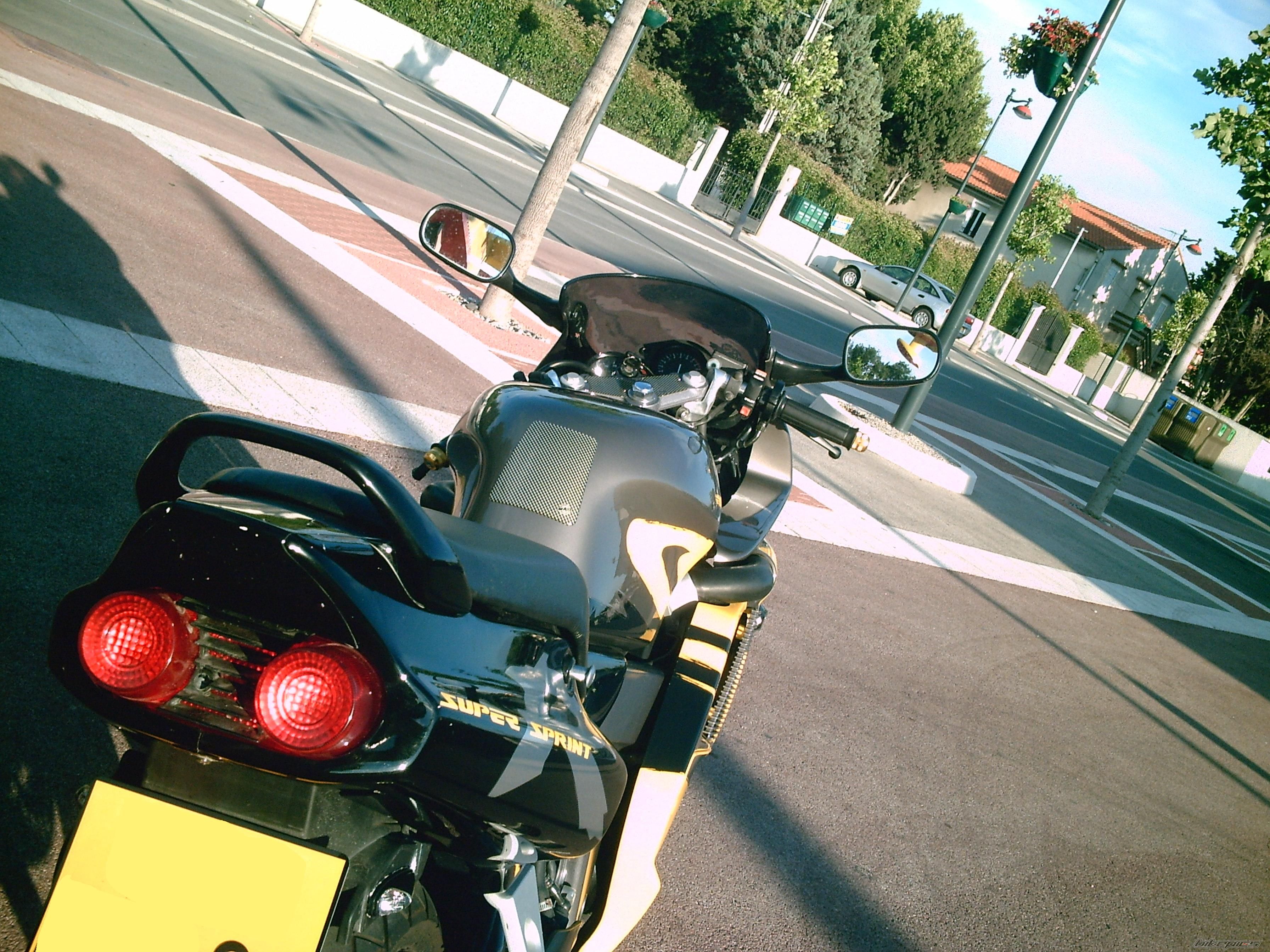 Photo 968854